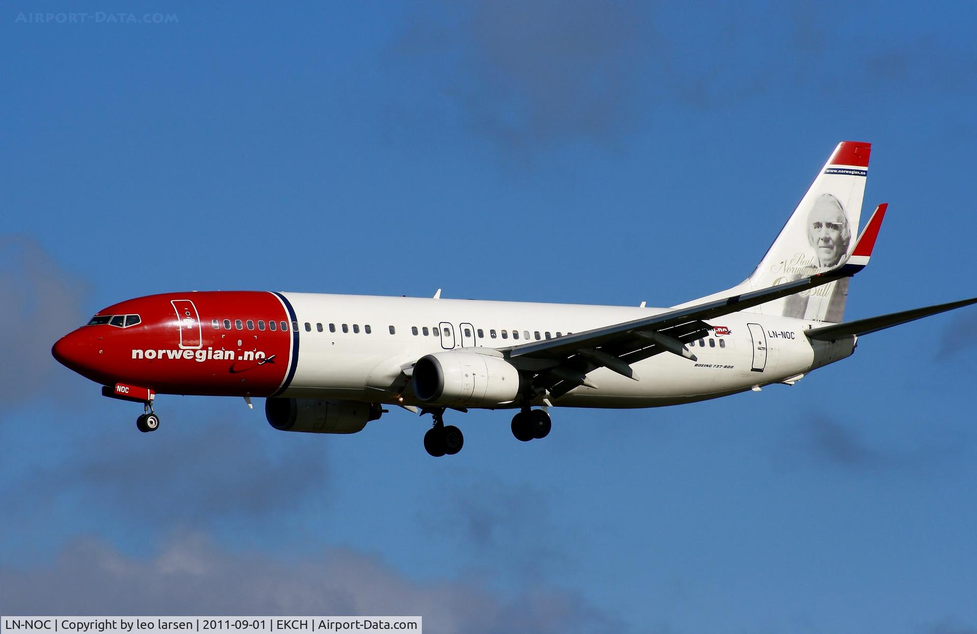 LN-NOC, 2001 Boeing 737-81Q C/N 30785, Copenhagen 1.9.11