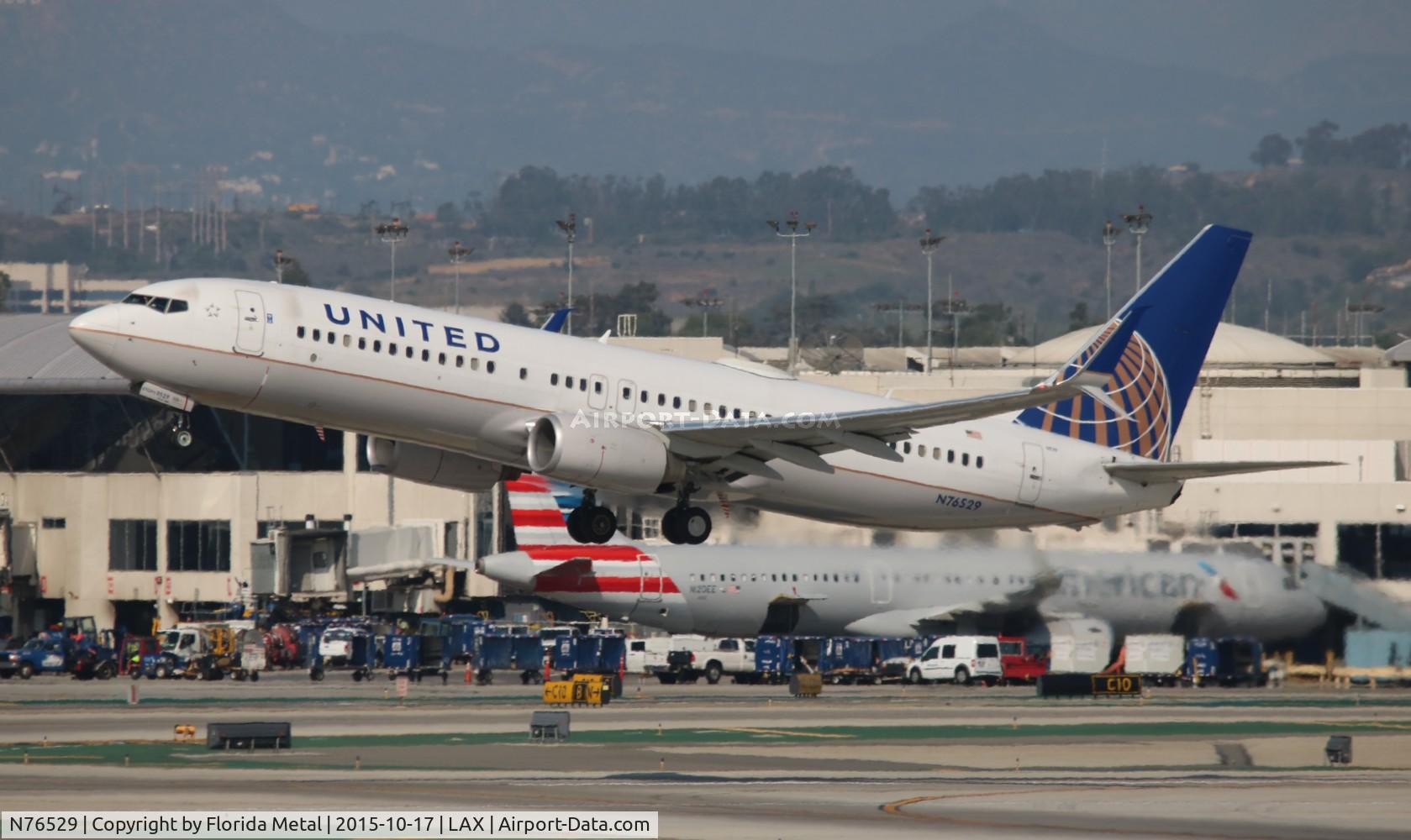 N76529, 2010 Boeing 737-824 C/N 31652, United