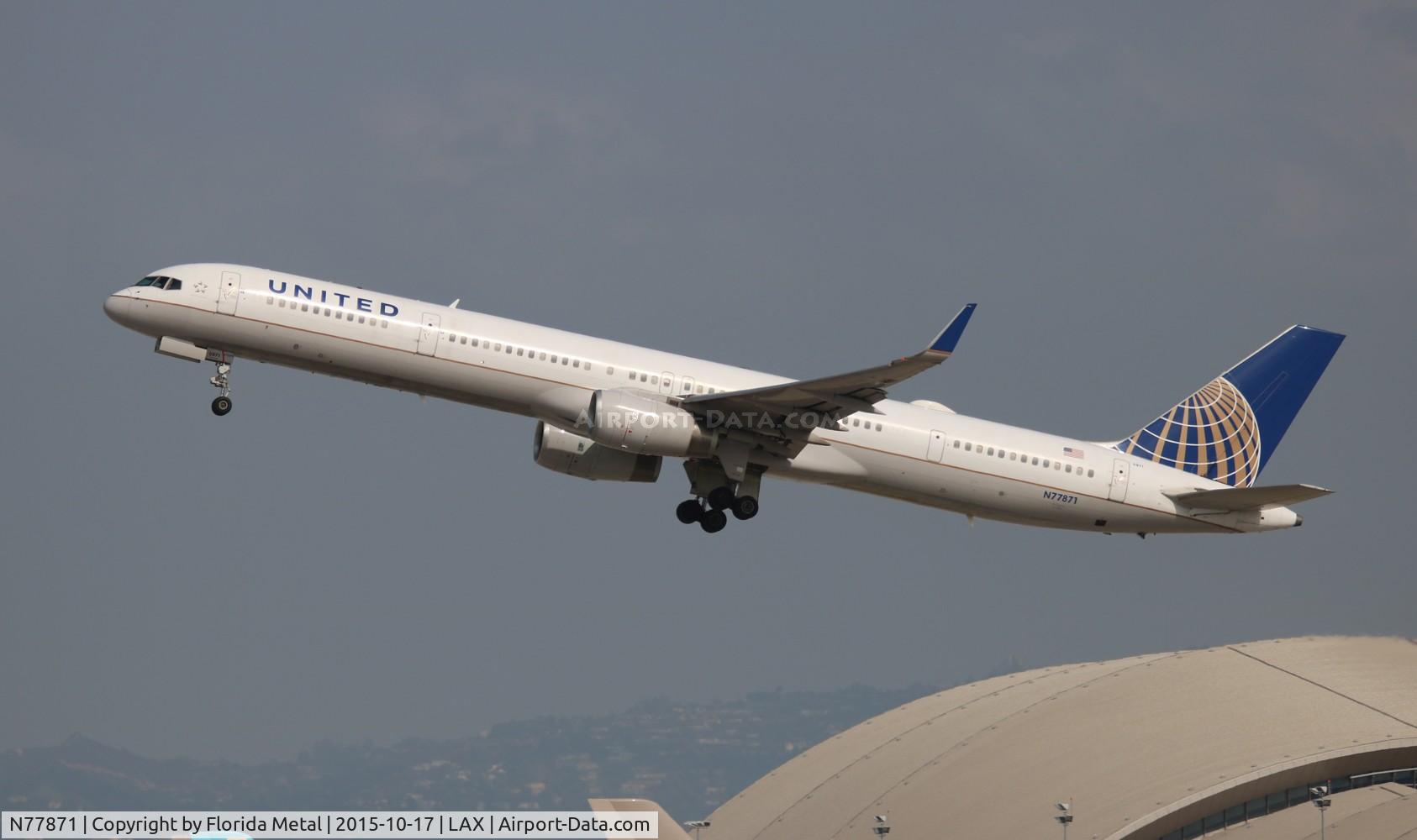 N77871, 2003 Boeing 757-33N C/N 33526, United