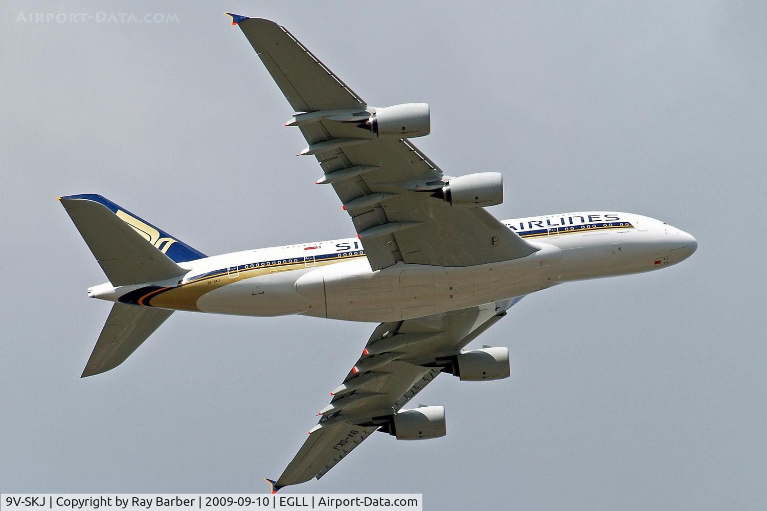 9V-SKJ, 2009 Airbus A380-841 C/N 045, Airbus A380-841 [045] (Singapore Airlines) Home~G 10/09/2009 .Departing 9R.
