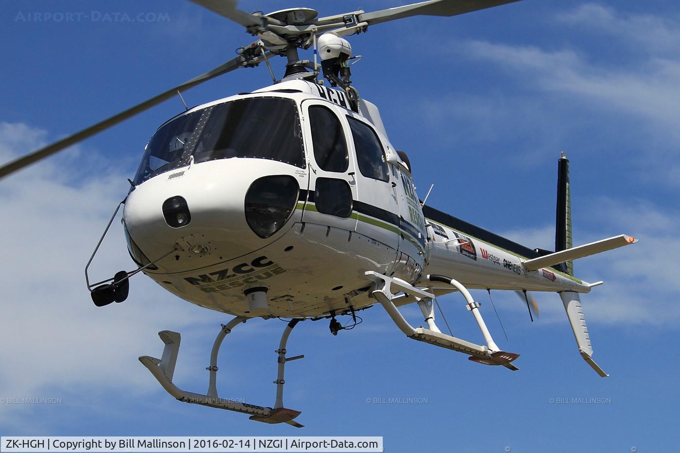 ZK-HGH, Aerospatiale AS-350B Ecureuil C/N 1443, ready for a mission