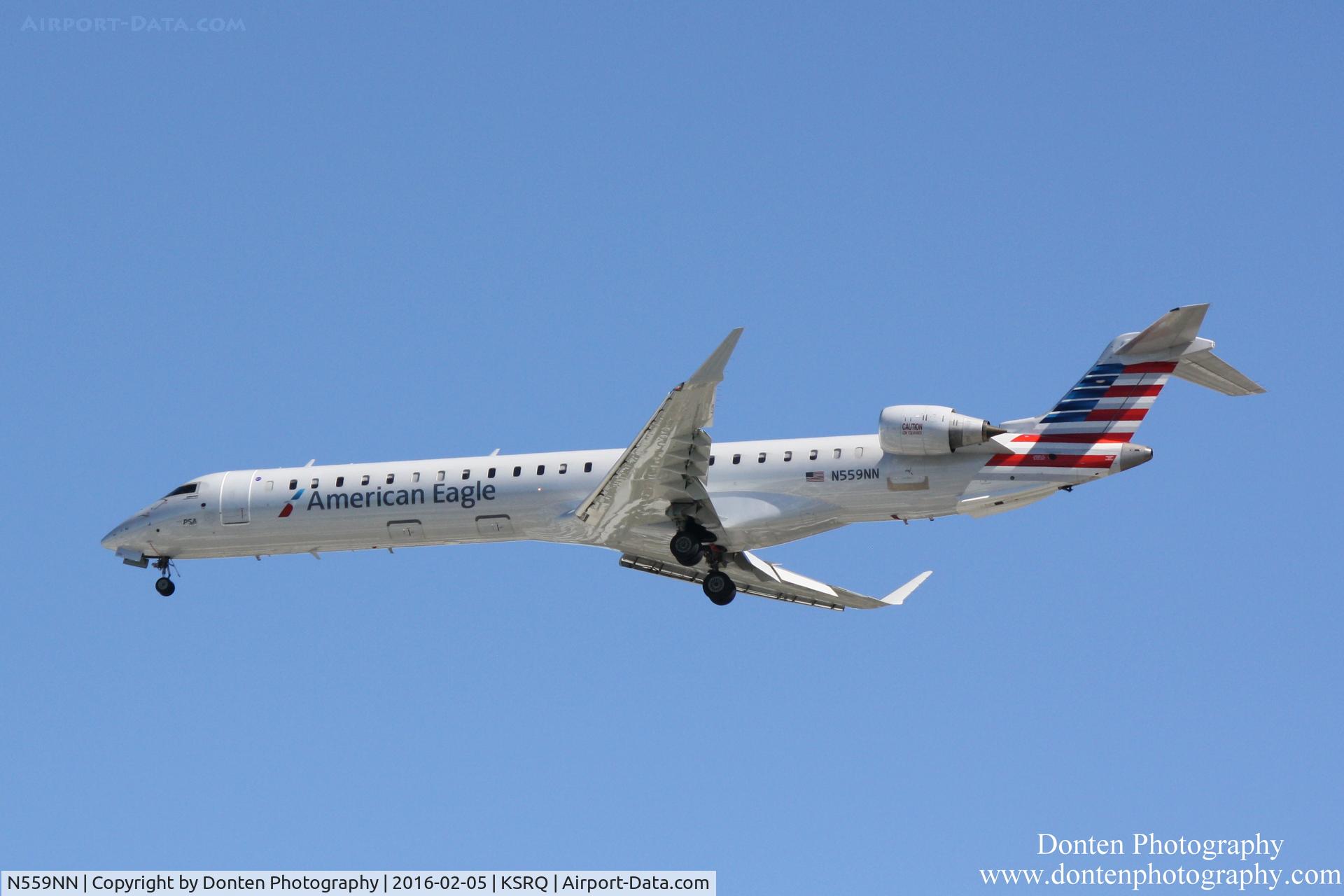 N559NN, 2014 Bombardier CRJ-900 (CL-600-2D24) C/N 15343, American Flight 5139 operated by PSA (N559) arrives at Sarasota-Bradenton International Airport following flight from Charlotte-Douglas International Airport