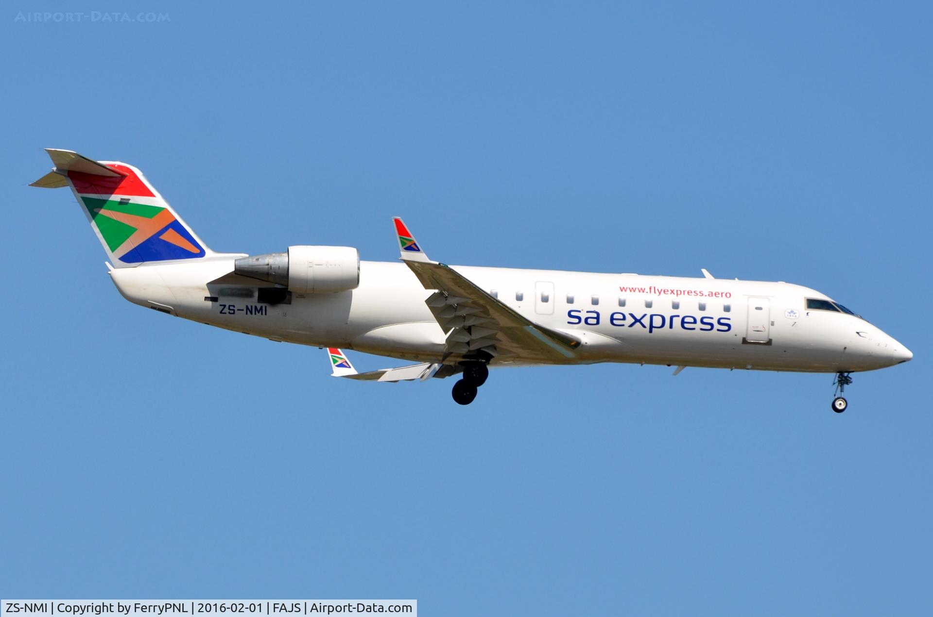 ZS-NMI, 1997 Canadair CRJ-200ER (CL-600-2B19) C/N 7153, SA Express CL200 arriving.