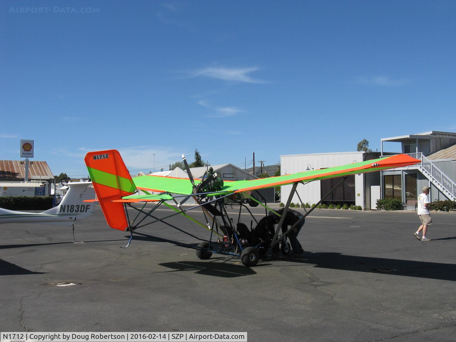 N1712, Quicksilver Sport IIS C/N 0071, 2005 QUICKSILVER SPORT IIS, Rotax 582DCDI 65 Hp pusher liquid-cooled 2-stroke,  Experimental Ultralight, on SZP transient ramp