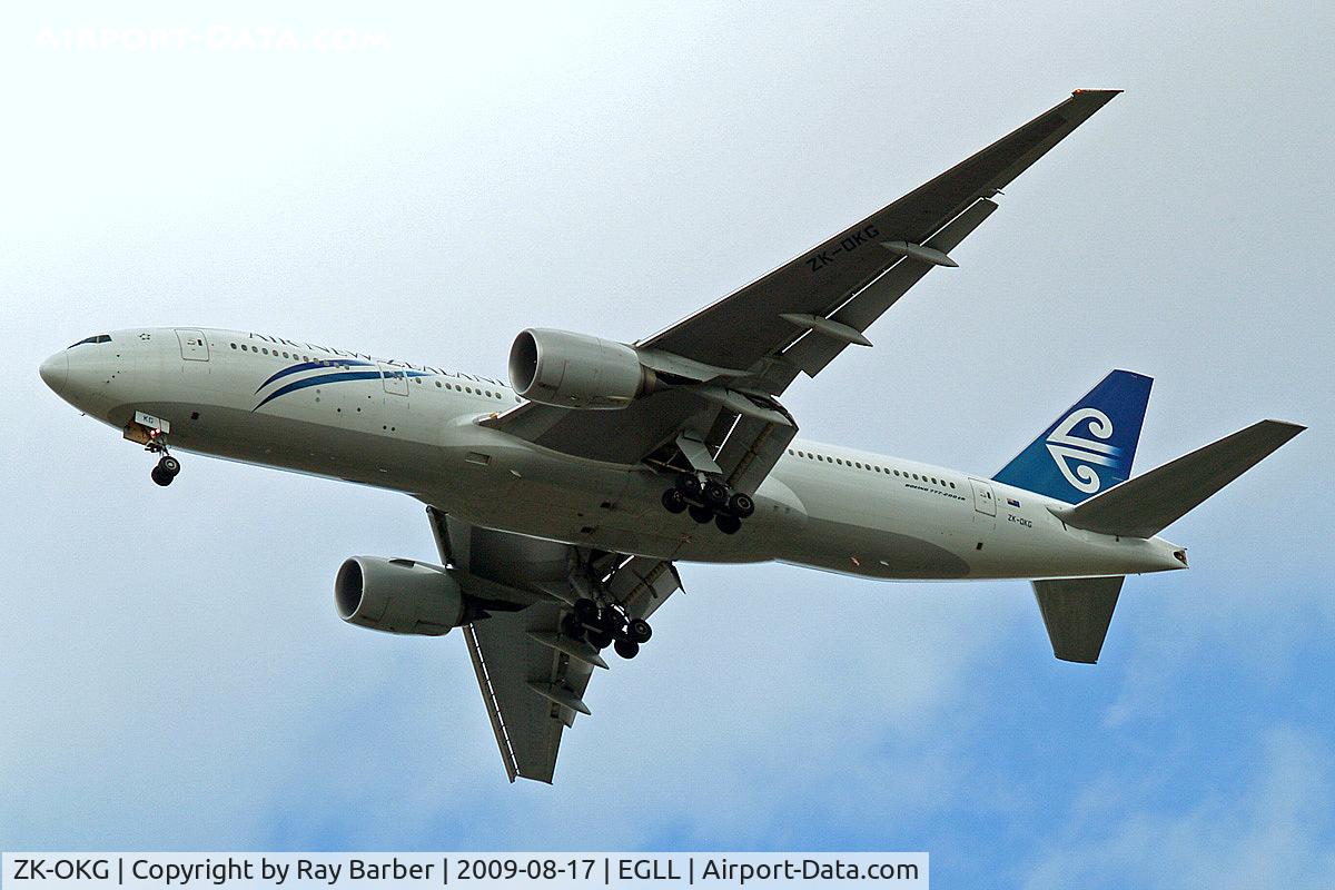 ZK-OKG, 2006 Boeing 777-219 C/N 29403, Boeing 777-219ER [29403] (Air New Zealand) Home~G 17/08/2009. On approach 27R.