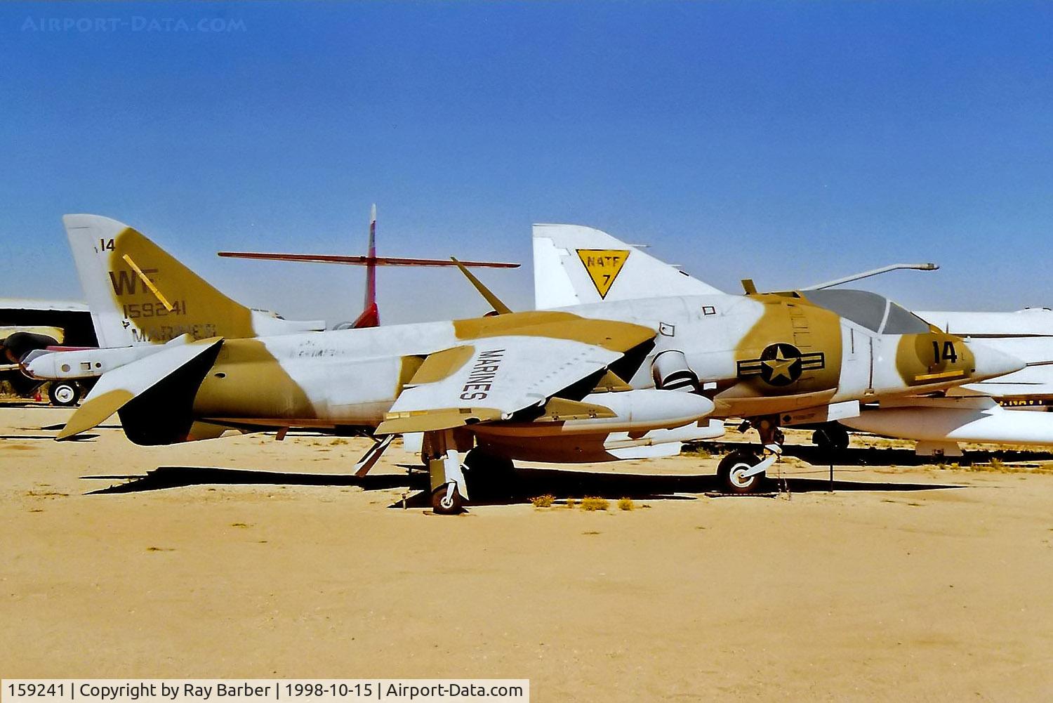 159241, Hawker Siddeley AV-8A Harrier C/N 712172, 159241   McDonnell Douglas AV-8C Harrier [712150] (United States Marines) Tucson-Pima Air and Space Museum~N 15/10/1998