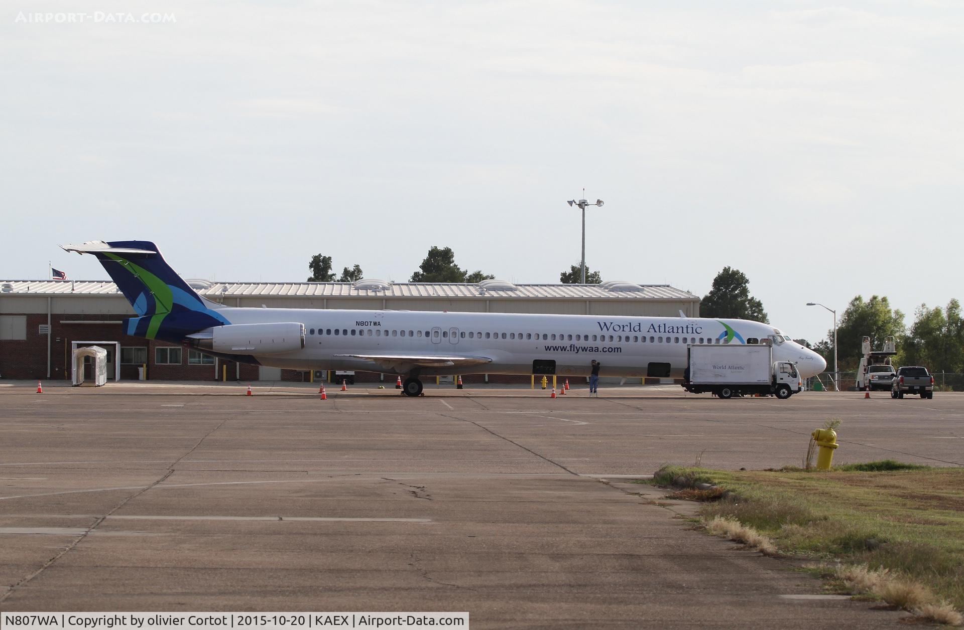 N807WA, 1993 McDonnell Douglas MD-83 (DC-9-83) C/N 53093, Alexandria airport