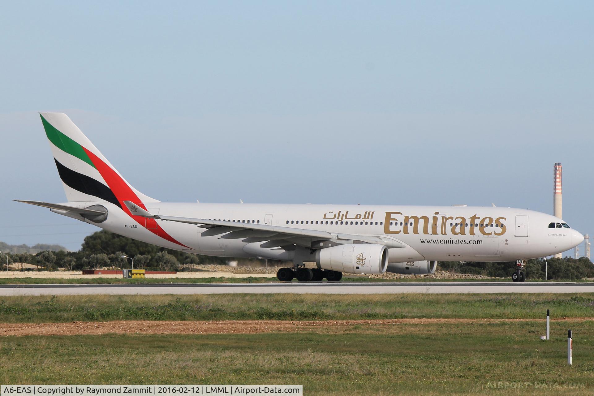 A6-EAS, 2003 Airbus A330-243 C/N 455, A330 A6-EAS Emirates Airlines