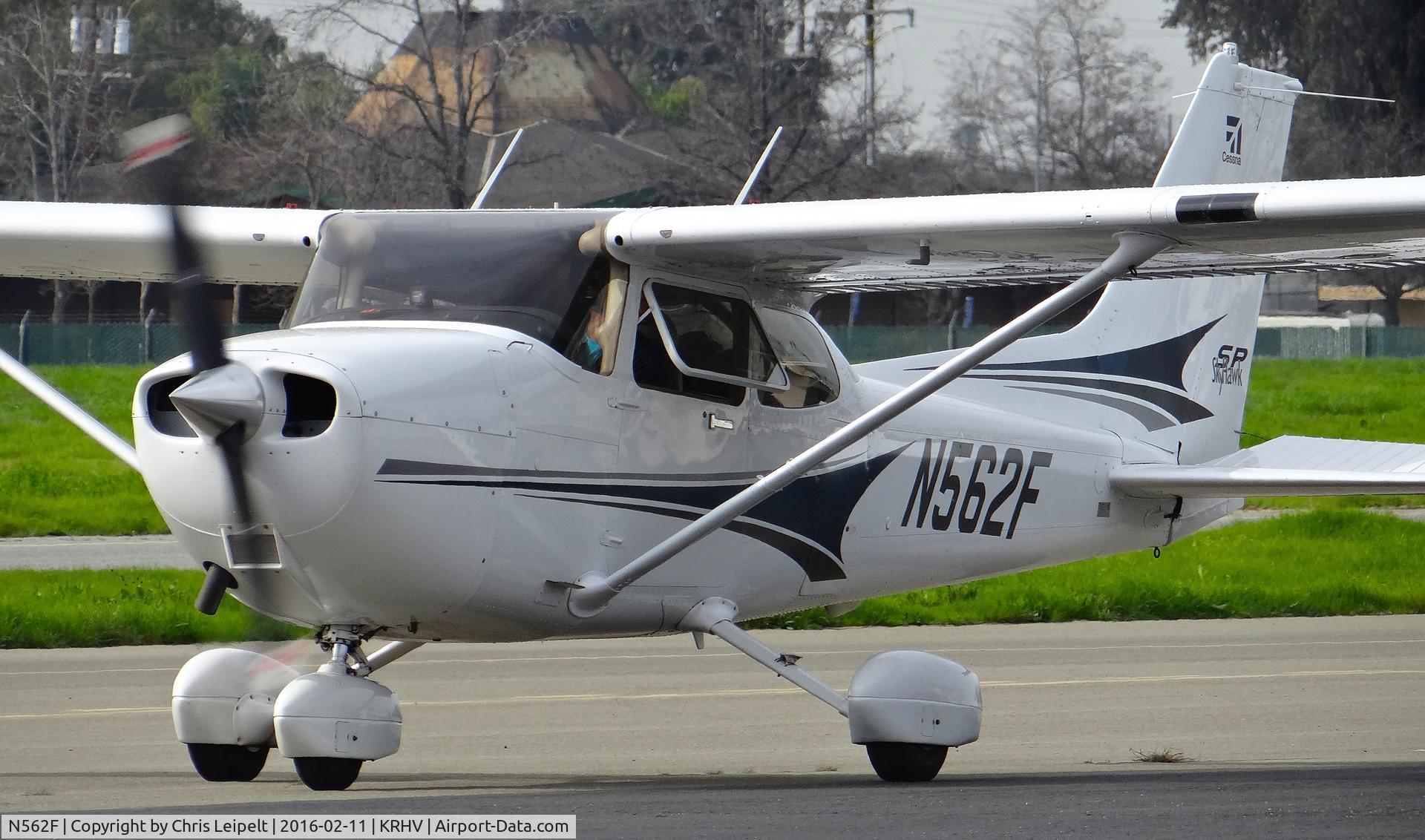 N562F, 2004 Cessna 172S C/N 172S9664, Northern California-based 2004 Cessna 172S taxing to the transient ramp after some self serve fuel at Reid Hillview Airport, San Jose, CA.