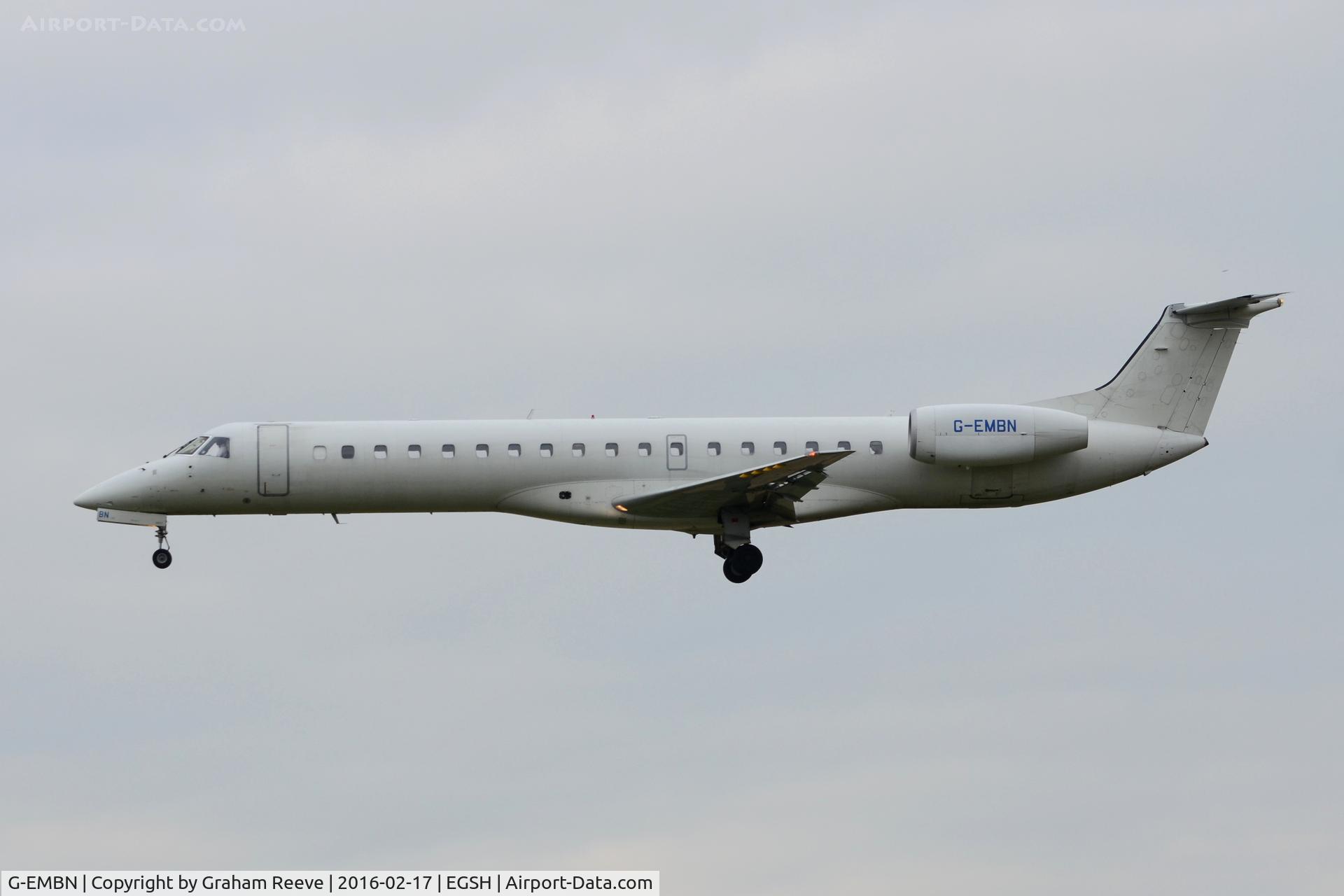 G-EMBN, 2000 Embraer EMB-145EP (ERJ-145EP) C/N 145201, Landing at Norwich.