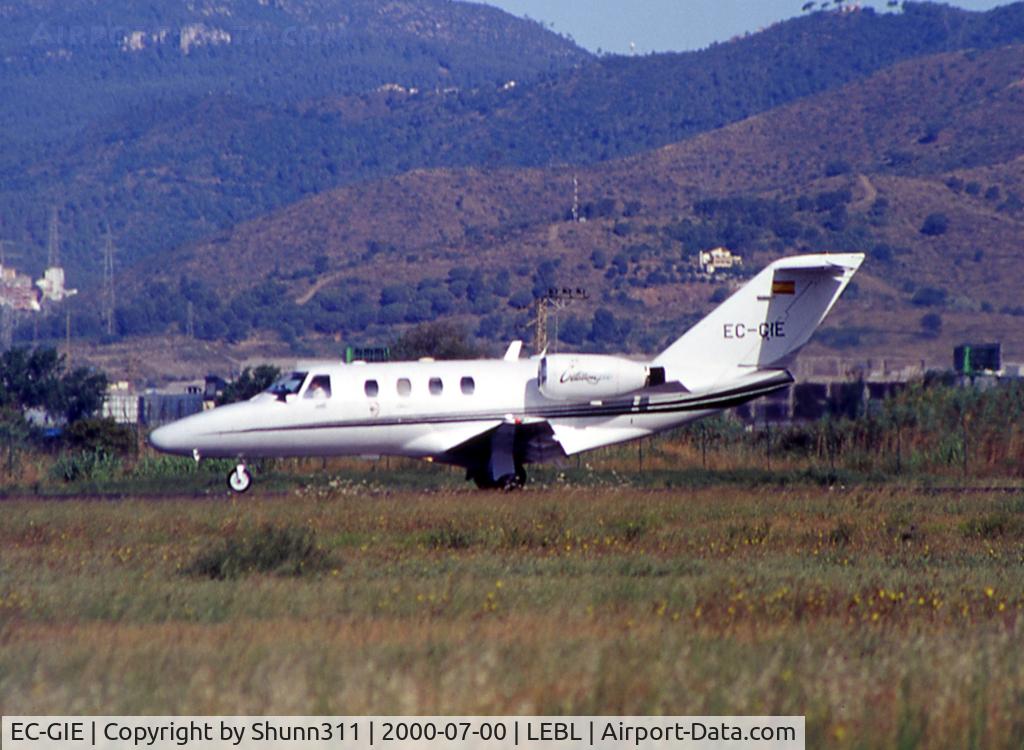 EC-GIE, 1996 Cessna 525 CitationJet C/N 525-0133, Ready for take off from rwy 20