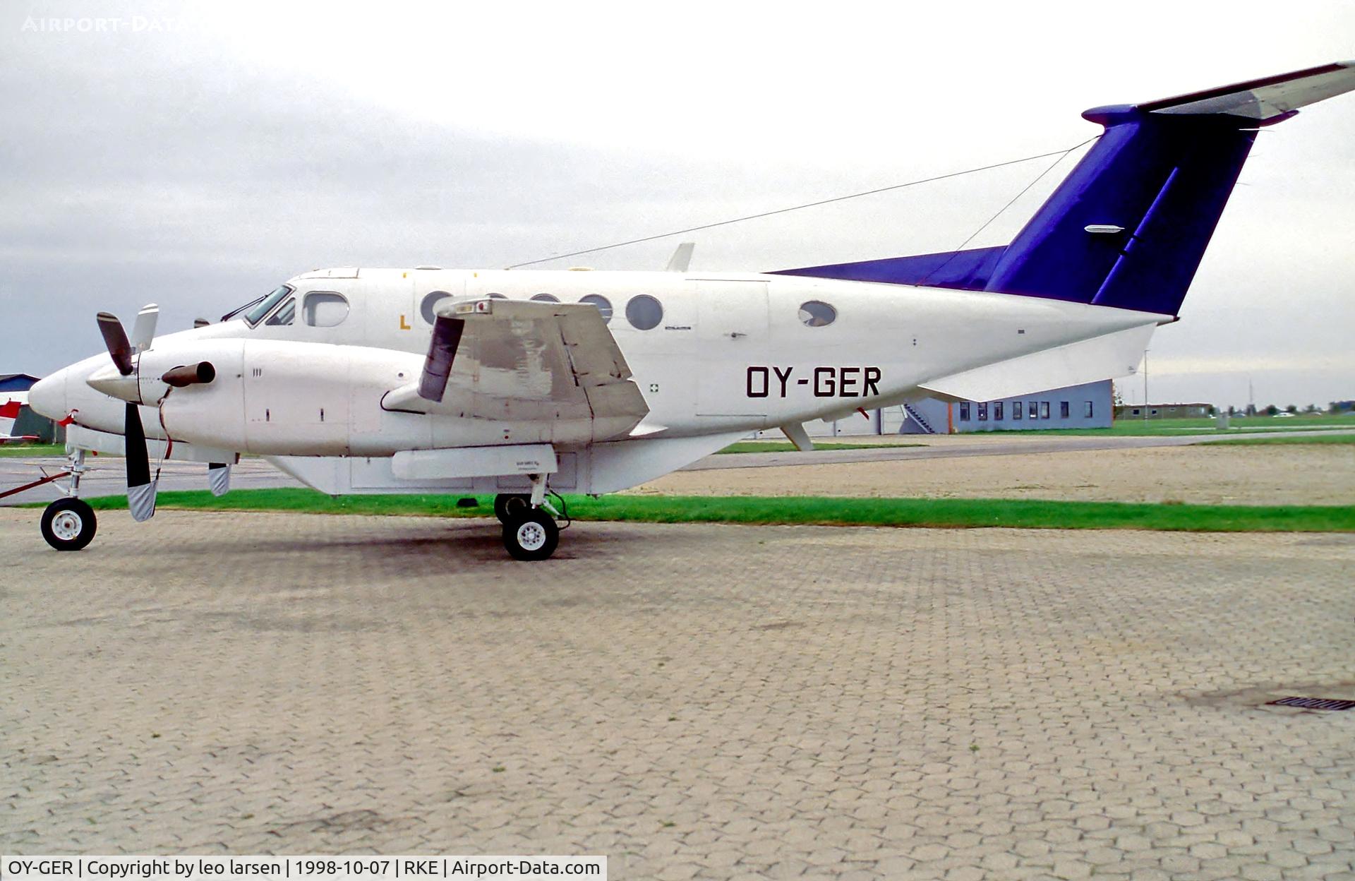 OY-GER, 1989 Beech B-1300 Commuter C/N BB-1343, Roskilde 7.10.98
