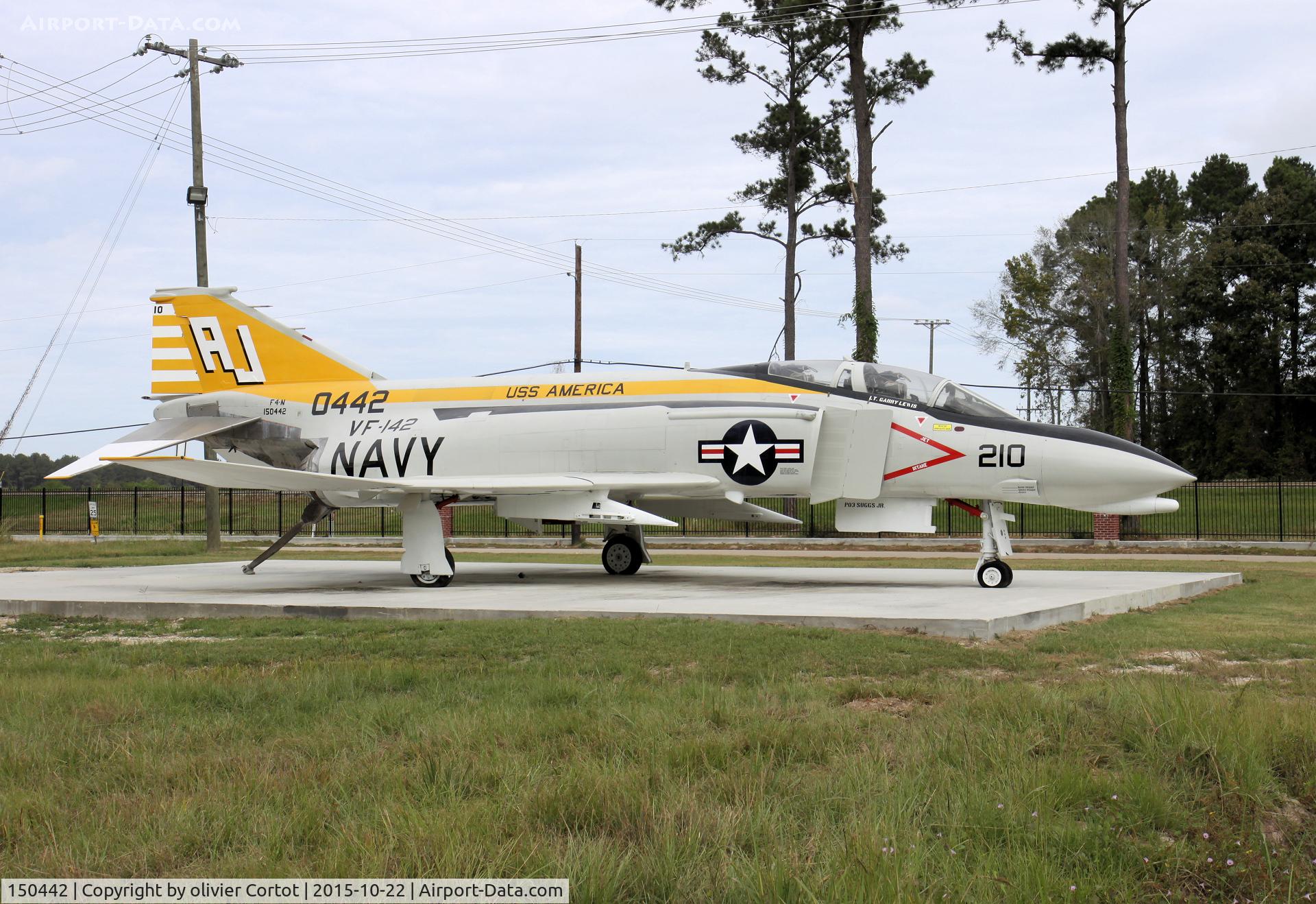 150442, McDonnell F-4N Phantom II C/N 228, beautifuly restored F-4
