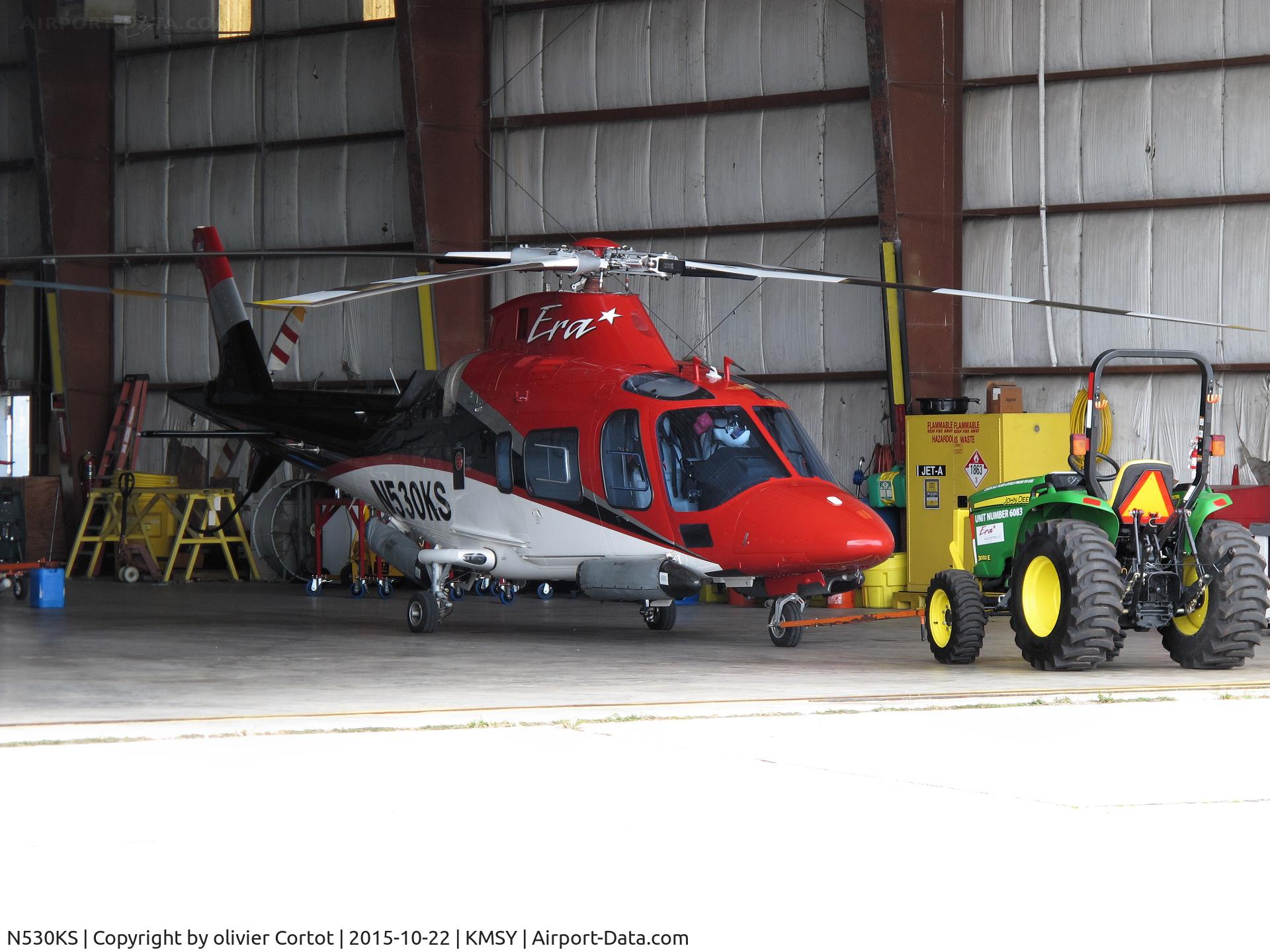 N530KS, 2006 Agusta A-109E C/N 11694, maintenance routine at Louis Armstrong airport
