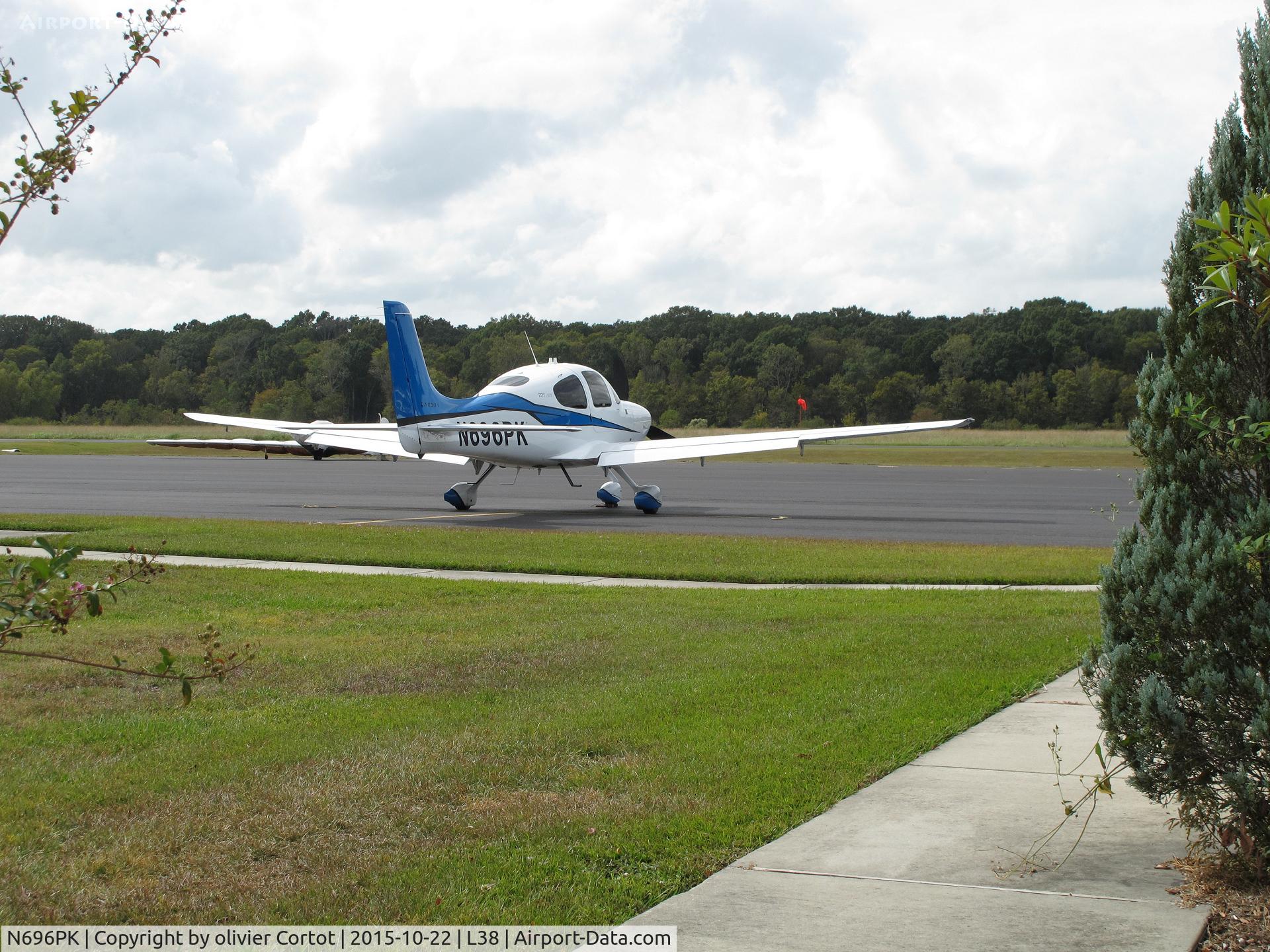N696PK, 2014 Cirrus SR22T C/N 0929, somewhere in Louisiana