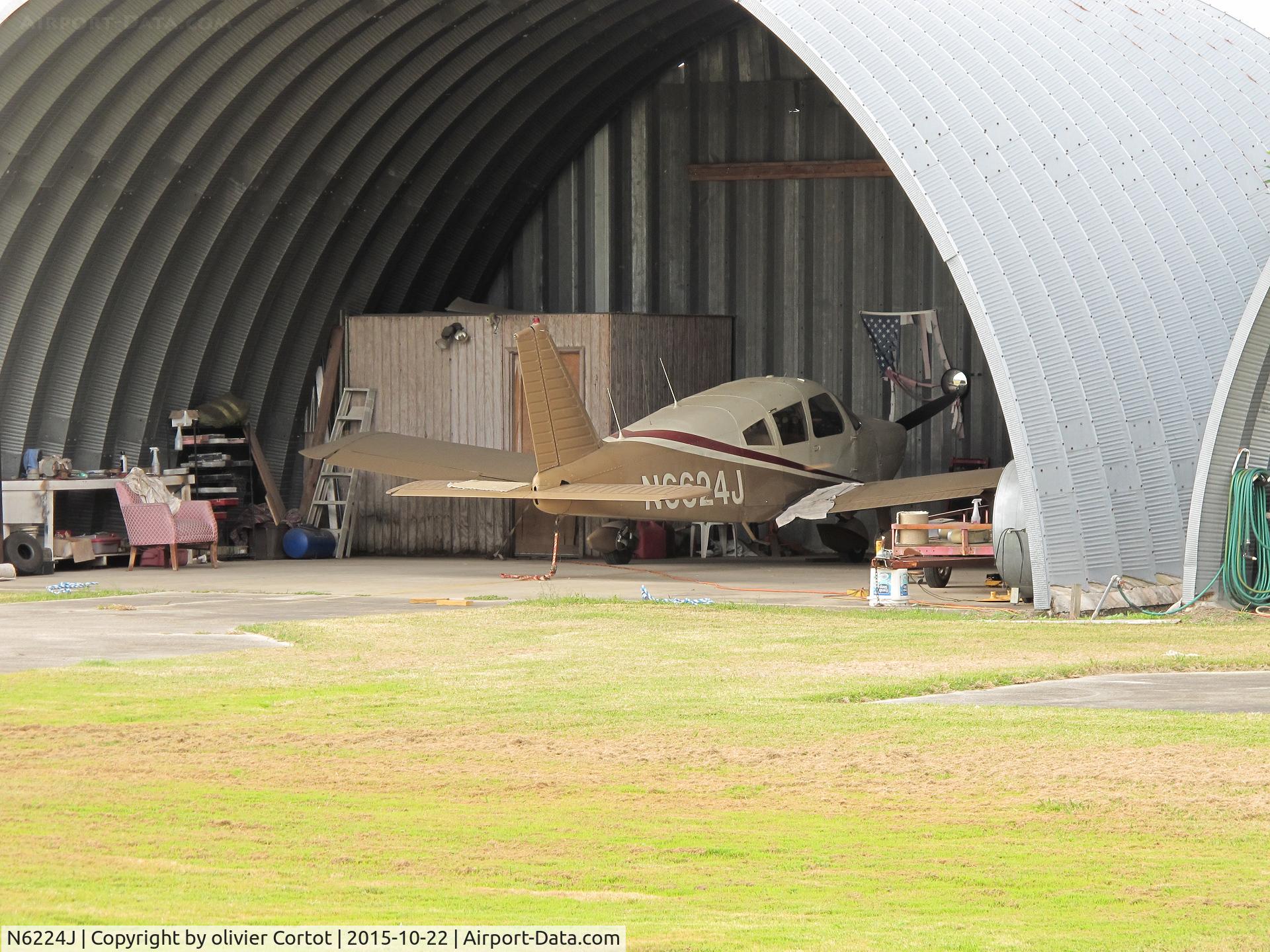 N6224J, 1976 Piper PA-28-151 C/N 28-7615337, somewhere in Louisiana