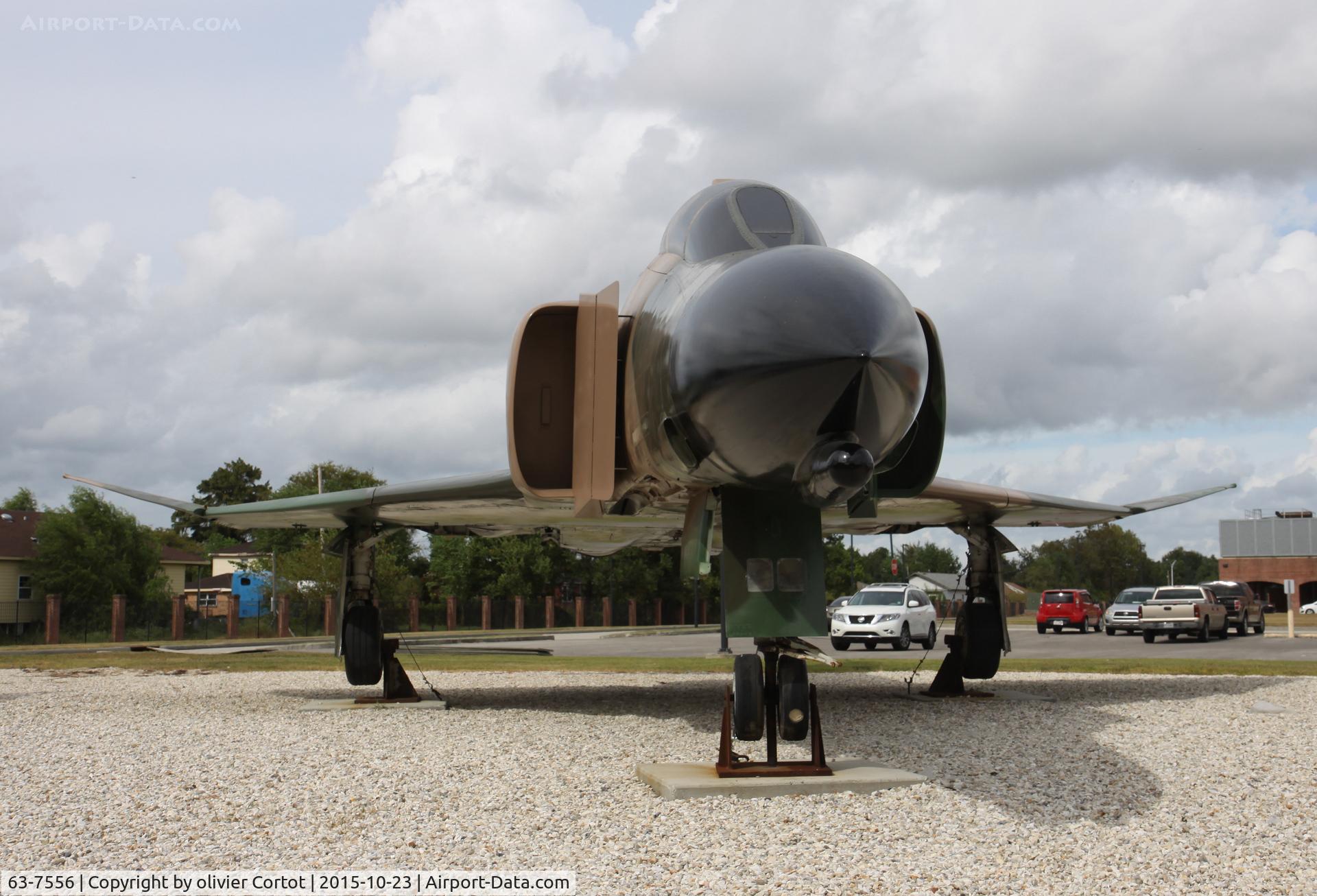 63-7556, 1963 McDonnell F-4C Phantom II C/N 593, front view
