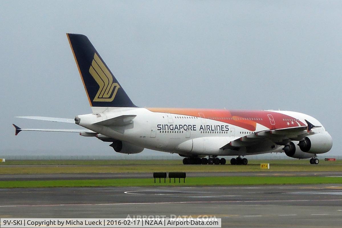 9V-SKI, 2009 Airbus A380-841 C/N 034, At Auckland