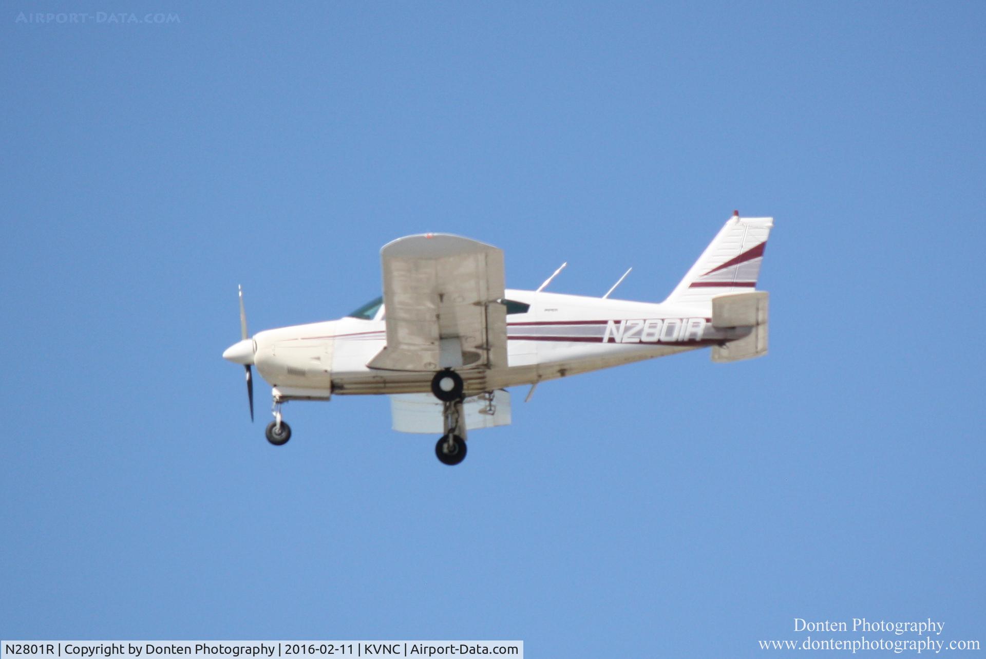 N2801R, 1969 Piper PA-28R-200 C/N 28R-35288, Piper Cherokee (N2801R) arrives at Venice Municipal Airport
