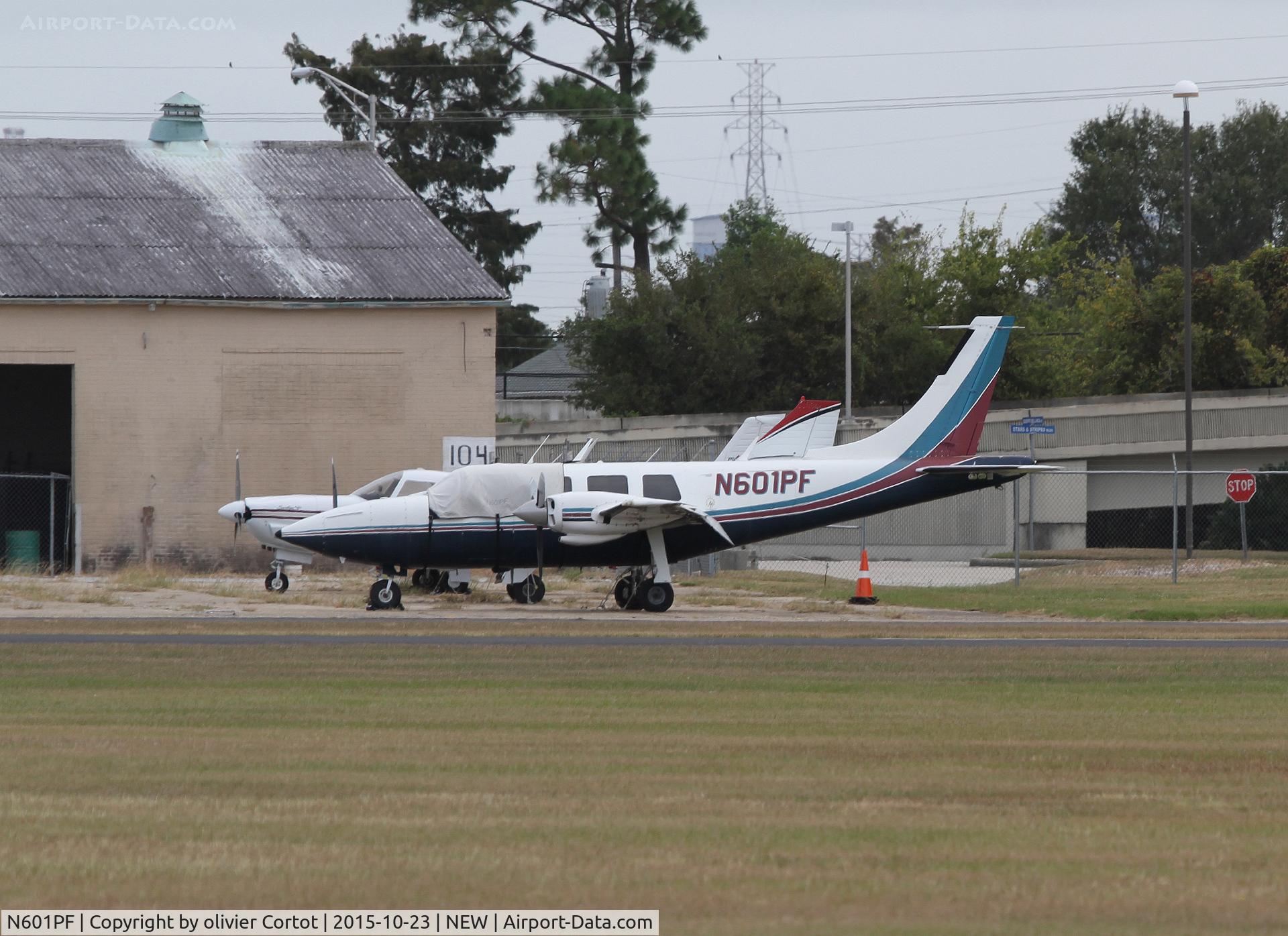 N601PF, 1975 Smith Aerostar 601P C/N 61P-0223-028, nEW oRLEANS 2015