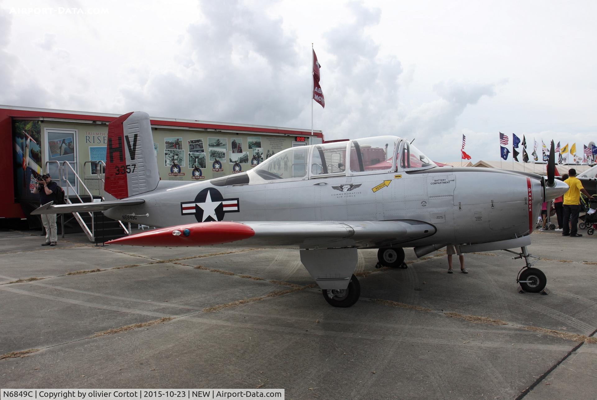 N6849C, Beech T-34A (A45) Mentor C/N G-118, little airshox in New Orleans