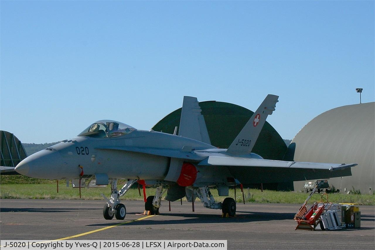 J-5020, McDonnell Douglas F/A-18C Hornet C/N 1369/SFC020, Swiss Air Force McDonnell Douglas FA-18C Hornet, Static display, Luxeuil-Saint Sauveur Air Base 116 (LFSX) Open day 2015