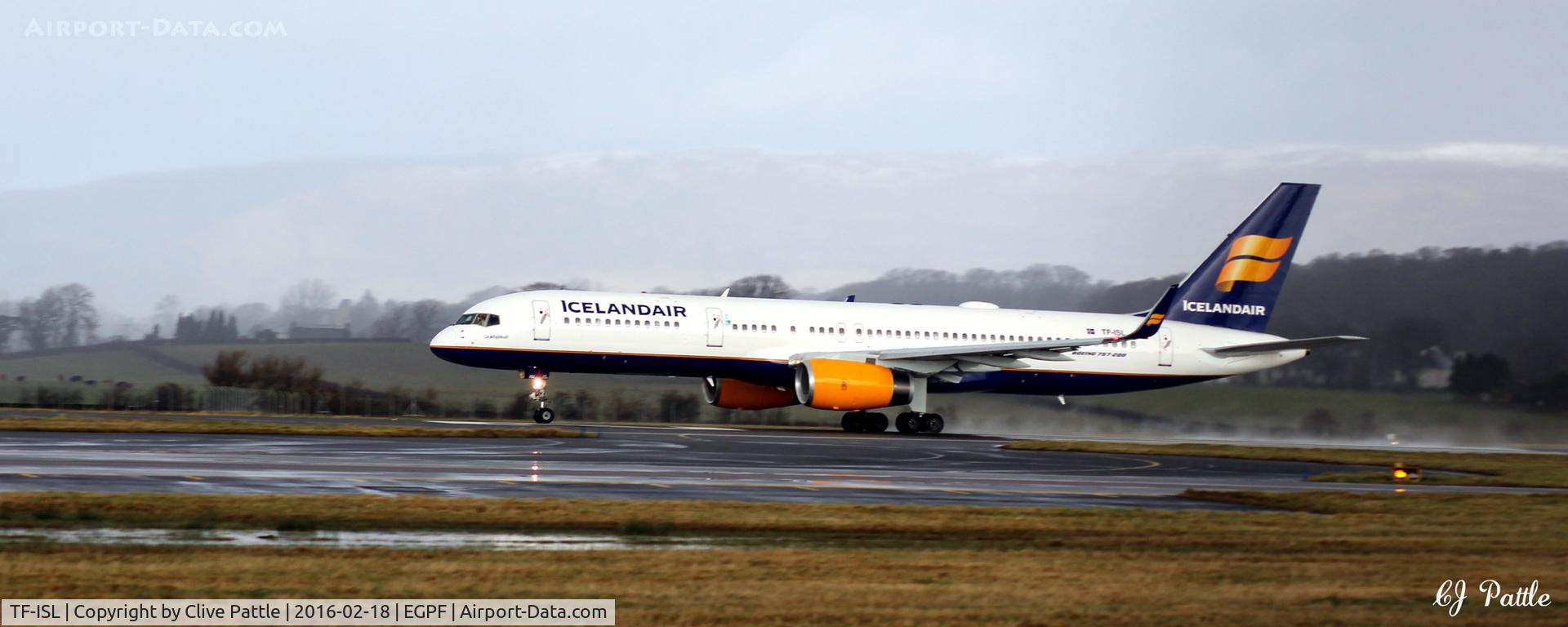 TF-ISL, 1991 Boeing 757-223 C/N 25295, Take off run at Glasgow EGPF