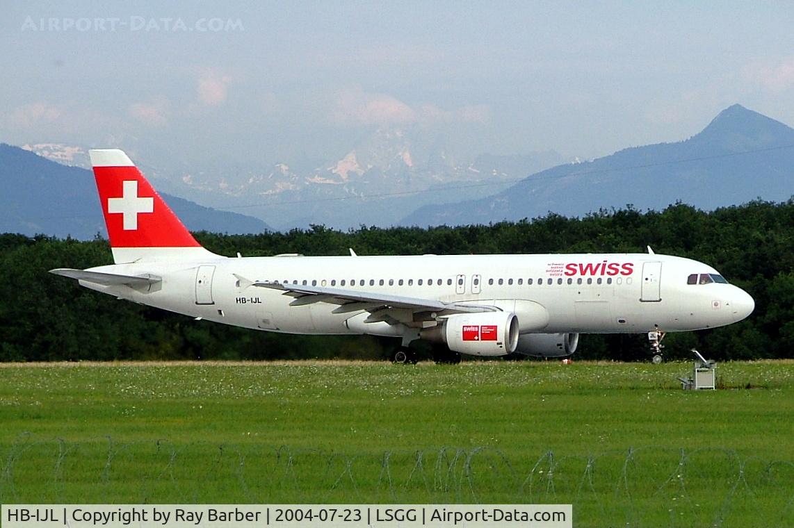 HB-IJL, 1996 Airbus A320-214 C/N 603, Airbus A320-214 [0603] (Swiss International Air Lines) Geneva-International~HB 23/07/2004