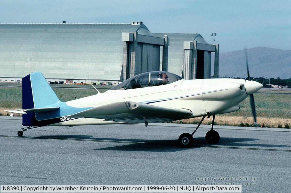 N8390, Vans RV-8 C/N 82303, N8390 taxis for take off