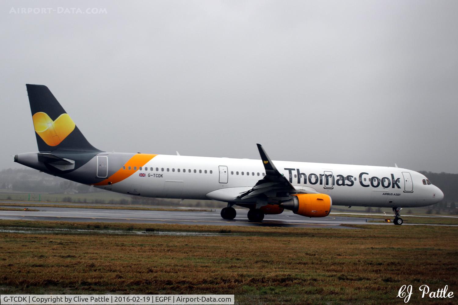G-TCDK, 2015 Airbus A321-211 C/N 6548, Taxi for departure from Glasgow EGPF