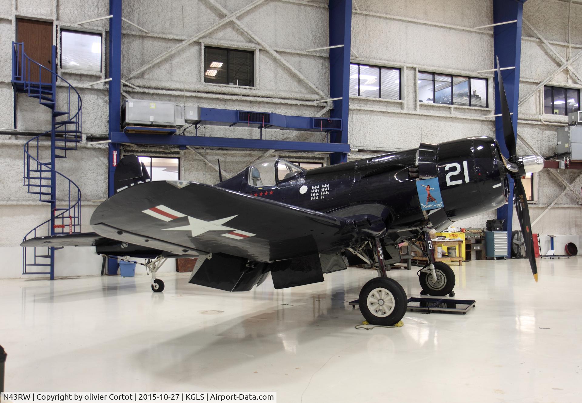 N43RW, Vought F4U-5 Corsair C/N Not found (Bu121881), at home, the lone star air museum