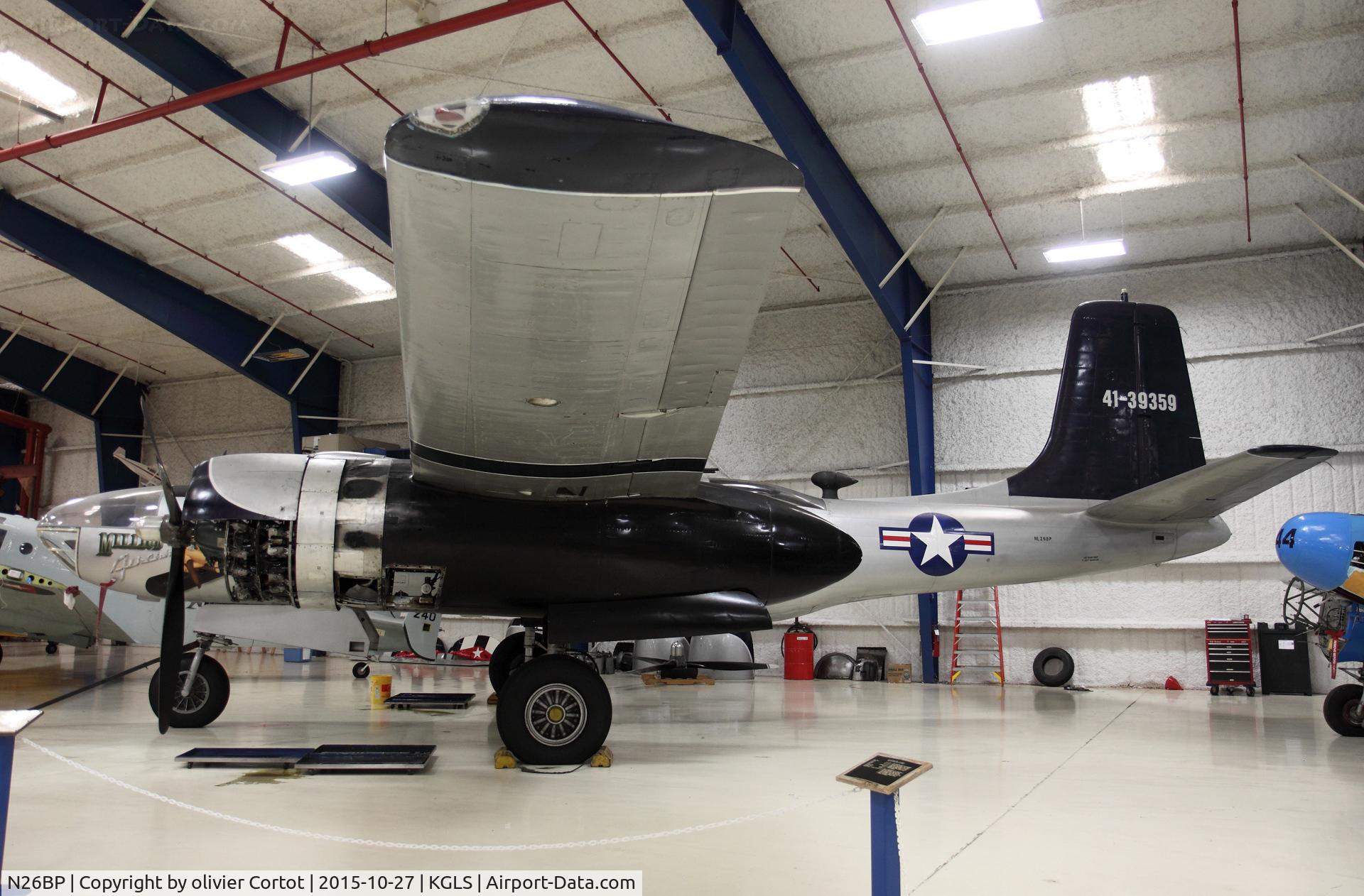 N26BP, 1944 Douglas A-26B Invader Invader C/N 7072, profil view