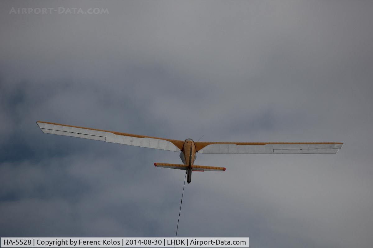 HA-5528, 1985 Rubik R-26SU Góbé 82 C/N AA800044, Dunakeszi