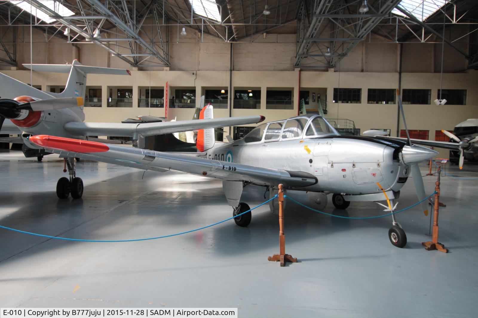 E-010, Beech T-34A Mentor Mentor C/N CG-174, at Museo Nacional de Aeronautica
