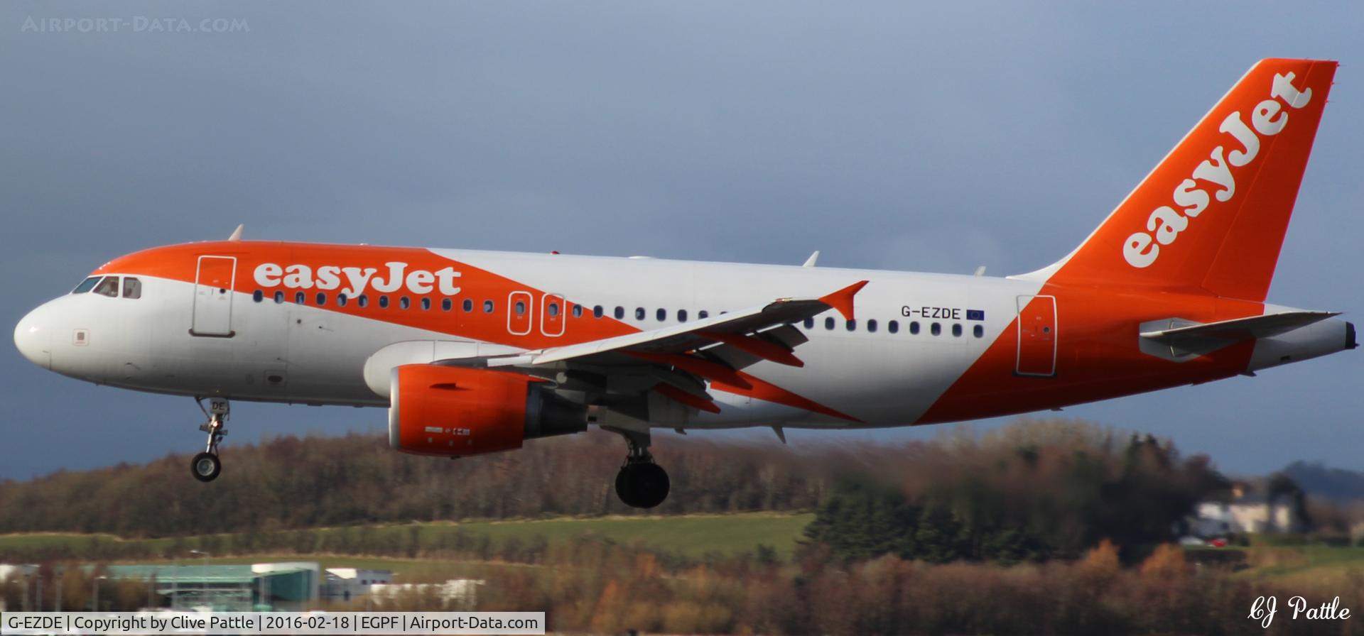 G-EZDE, 2008 Airbus A319-111 C/N 3426, In action at Glasgow EGPF
