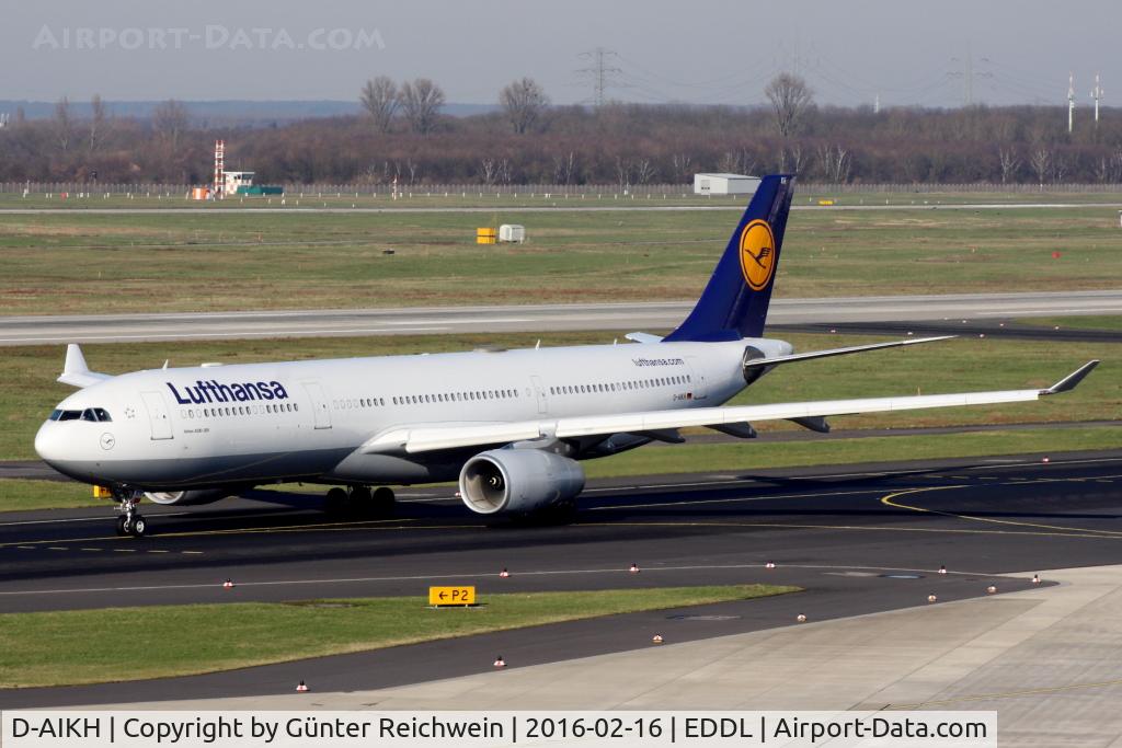 D-AIKH, 2005 Airbus A330-343X C/N 648, Departing