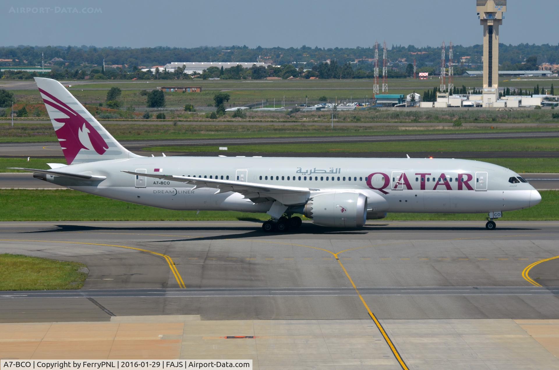 A7-BCO, 2014 Boeing 787-8 Dreamliner Dreamliner C/N 38333, Qatar B788 taxying for the active.