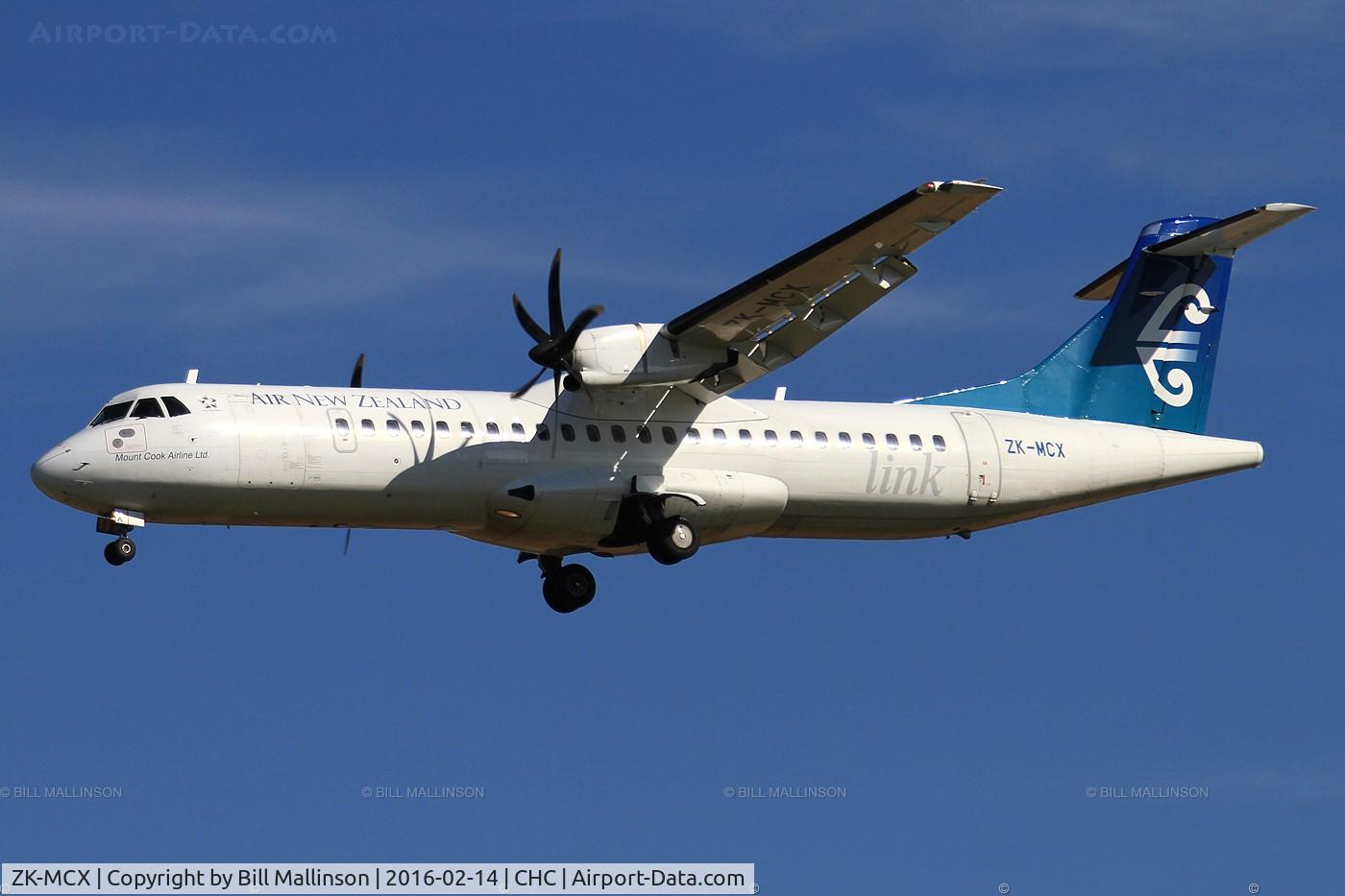 ZK-MCX, 2002 ATR 72-212A C/N 687, NZ5008 from IVC