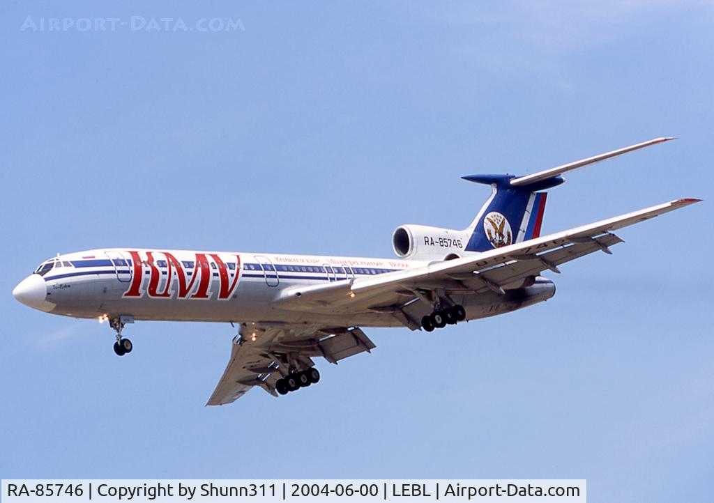 RA-85746, 1992 Tupolev Tu-154M C/N 92A929, Landing rwy 25