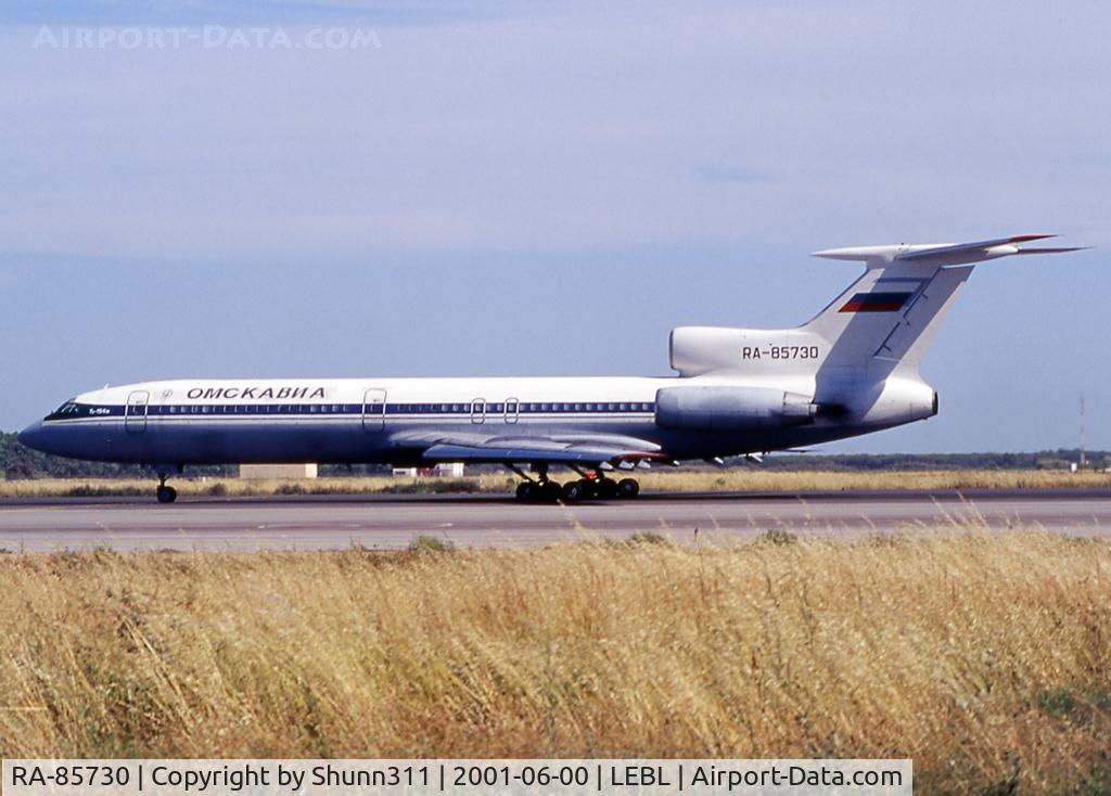RA-85730, 1992 Tupolev Tu-154M C/N 92A912, Waiting holding point rwy 20 before departure...