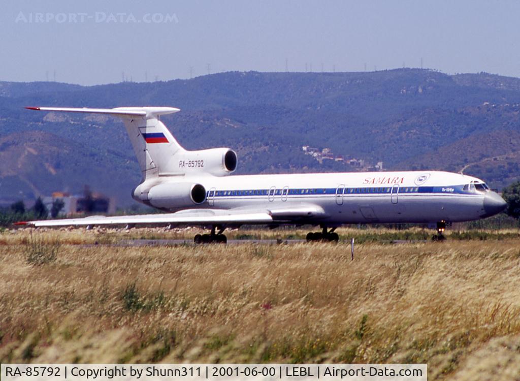 RA-85792, 1993 Tupolev Tu-154M C/N 93A976, Lining up rwy 20 in basic Aeroflot c/s with Samara Airlines titles...