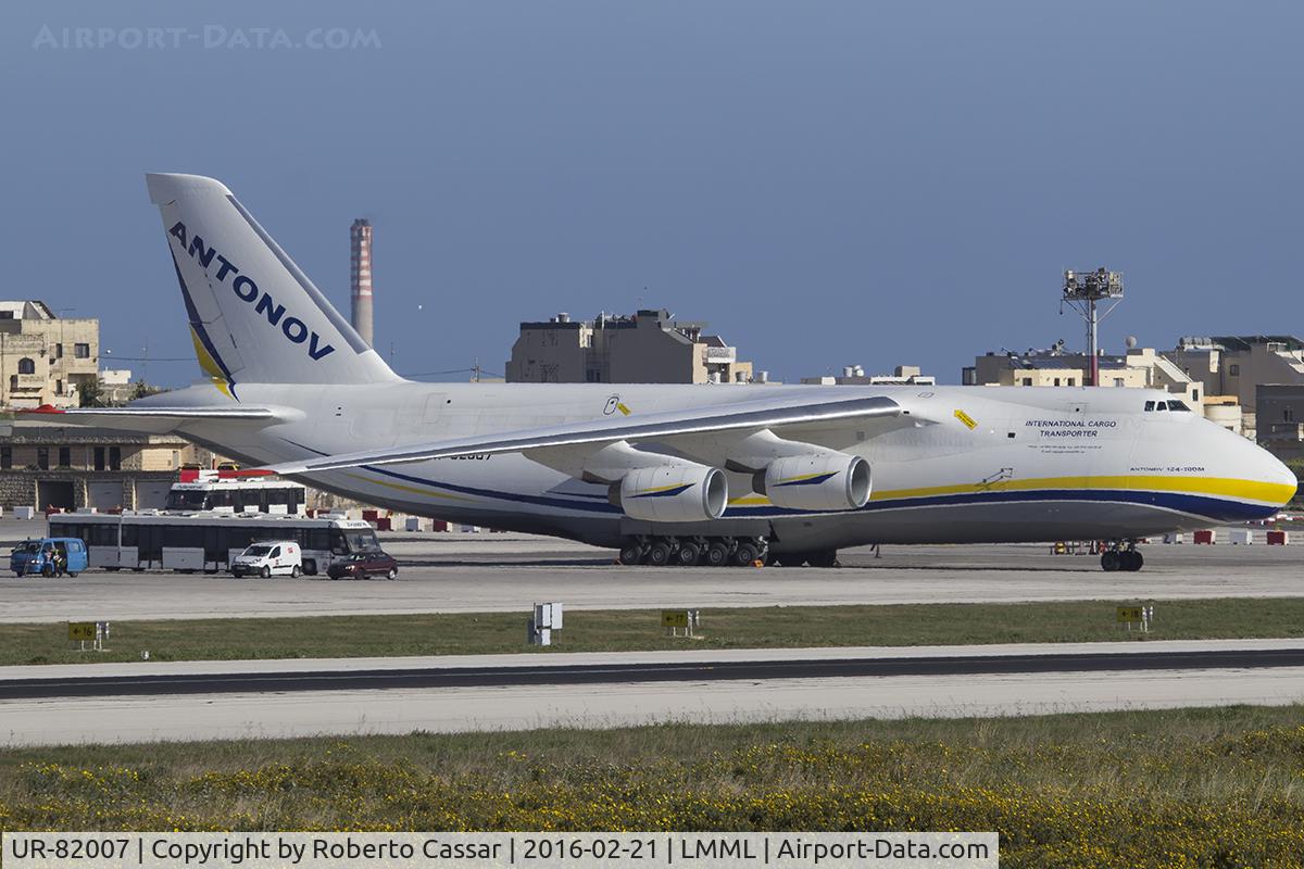 UR-82007, 1988 Antonov An-124-100 Ruslan C/N 19530501005, Park 9