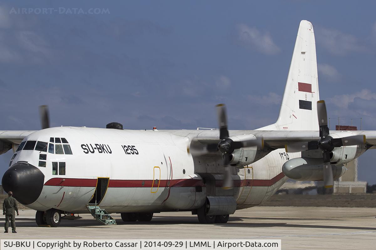 SU-BKU, 1989 Lockheed C-130H Hercules C/N 382-5206, Malta International Airshow 2014
