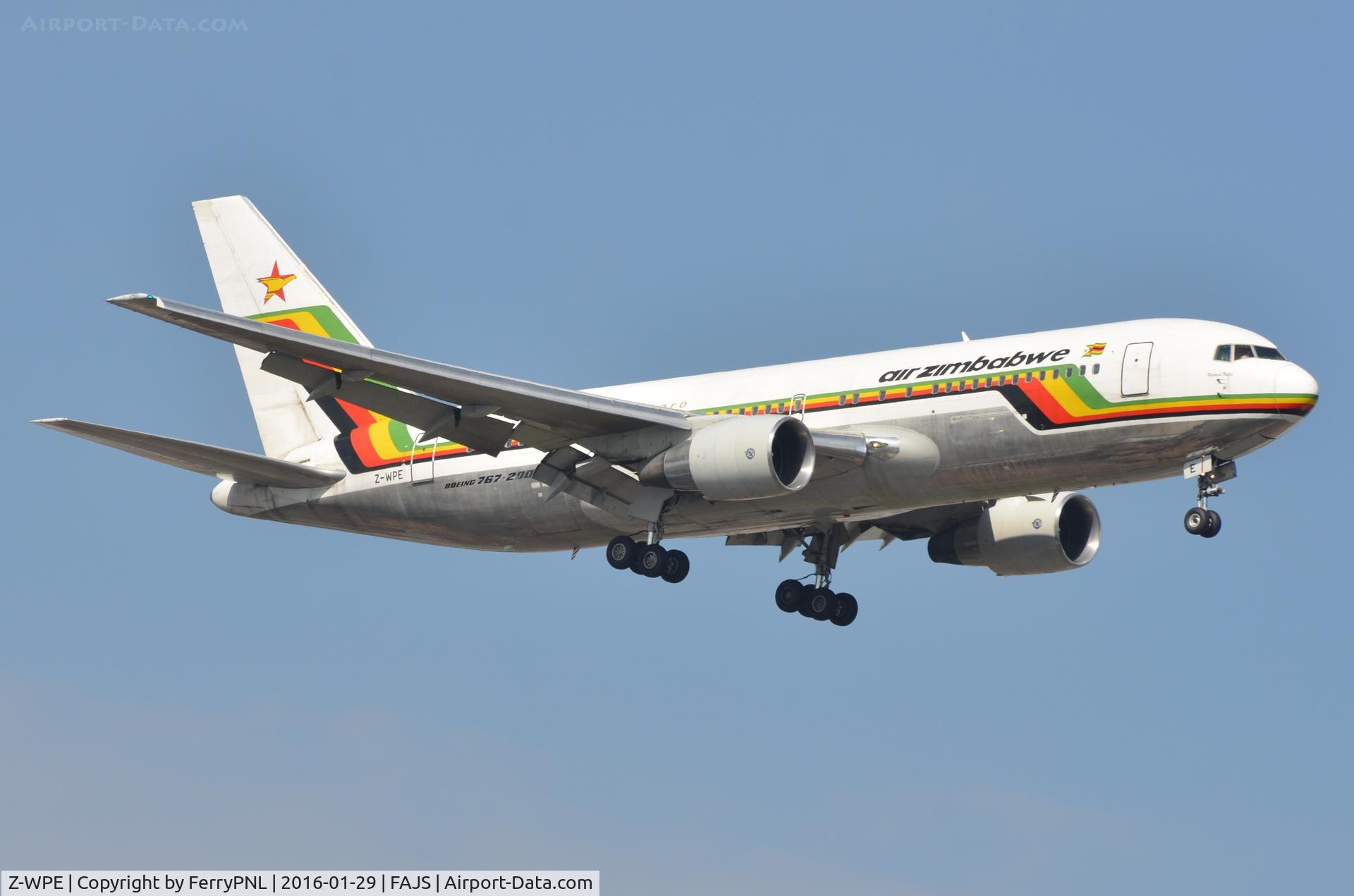 Z-WPE, 1989 Boeing 767-2N0ER C/N 24713, B762 on short final.