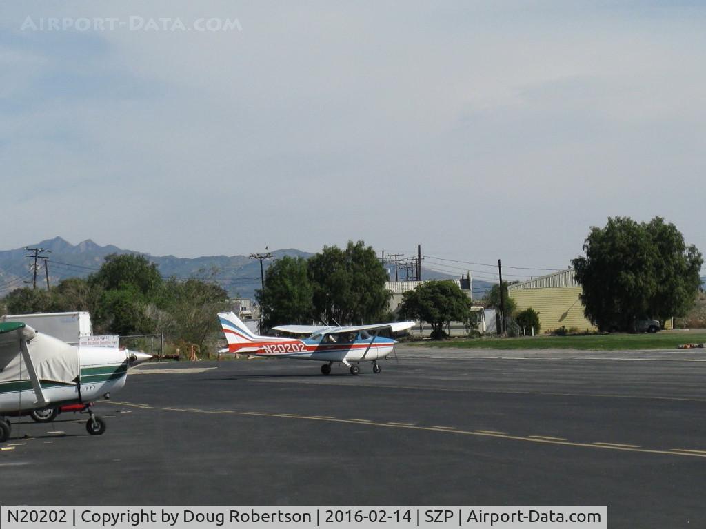 N20202, 1972 Cessna 172M C/N 17261092, 1972 Cessna 172M SKYHAWK, Lycoming O-320-E2D 150 Hp, taking the active