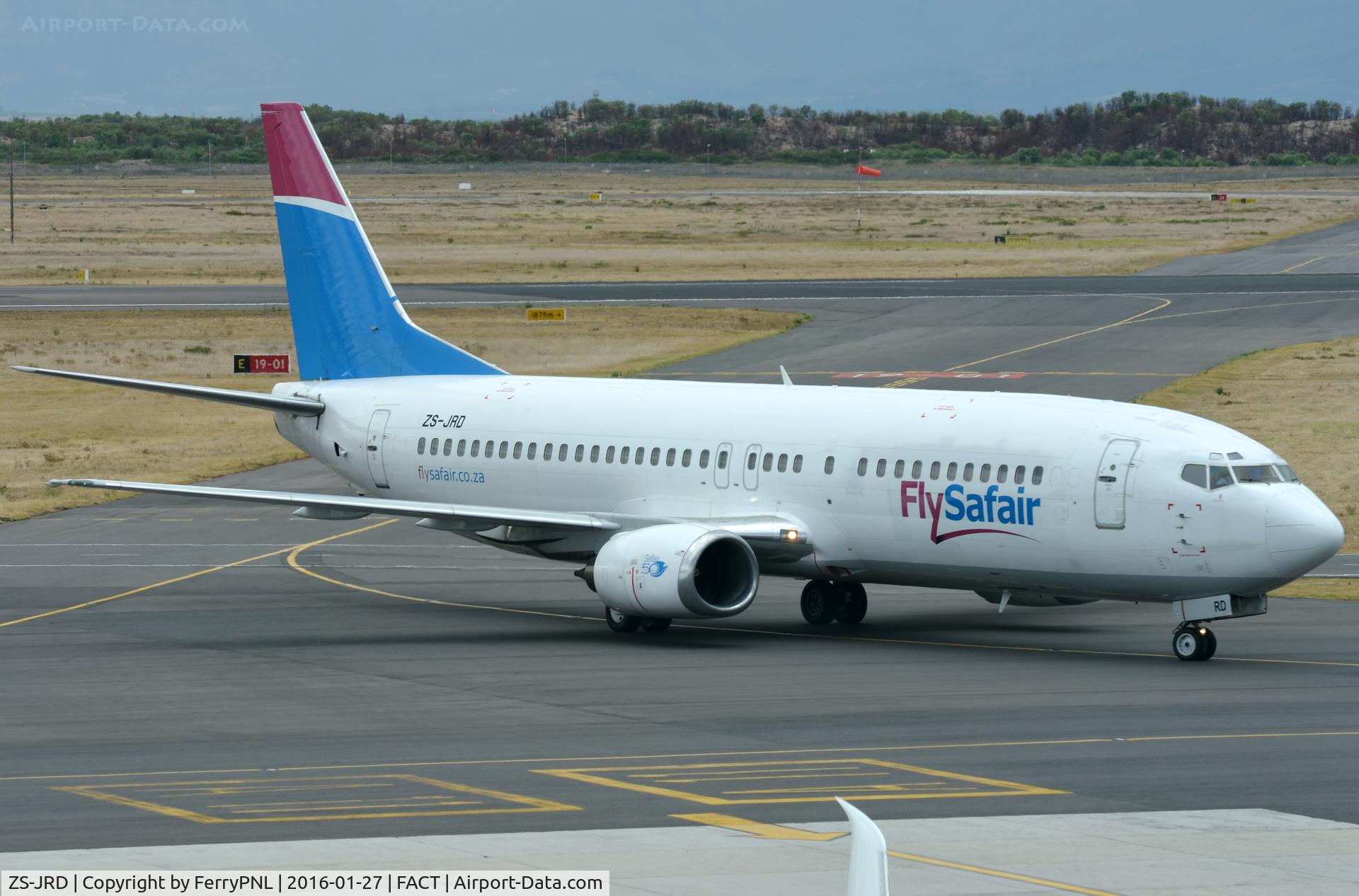 ZS-JRD, 1991 Boeing 737-4Y0 C/N 24917, Safair B734 arriving in CPT