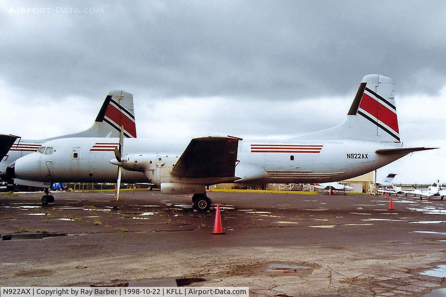 N922AX, 1969 Nihon YS-11A-500 C/N 2120, NAMC YS-11A-205 [2120] (Airborne Express) Fort Lauderdale-Hollywood International~N 22/10/1998
