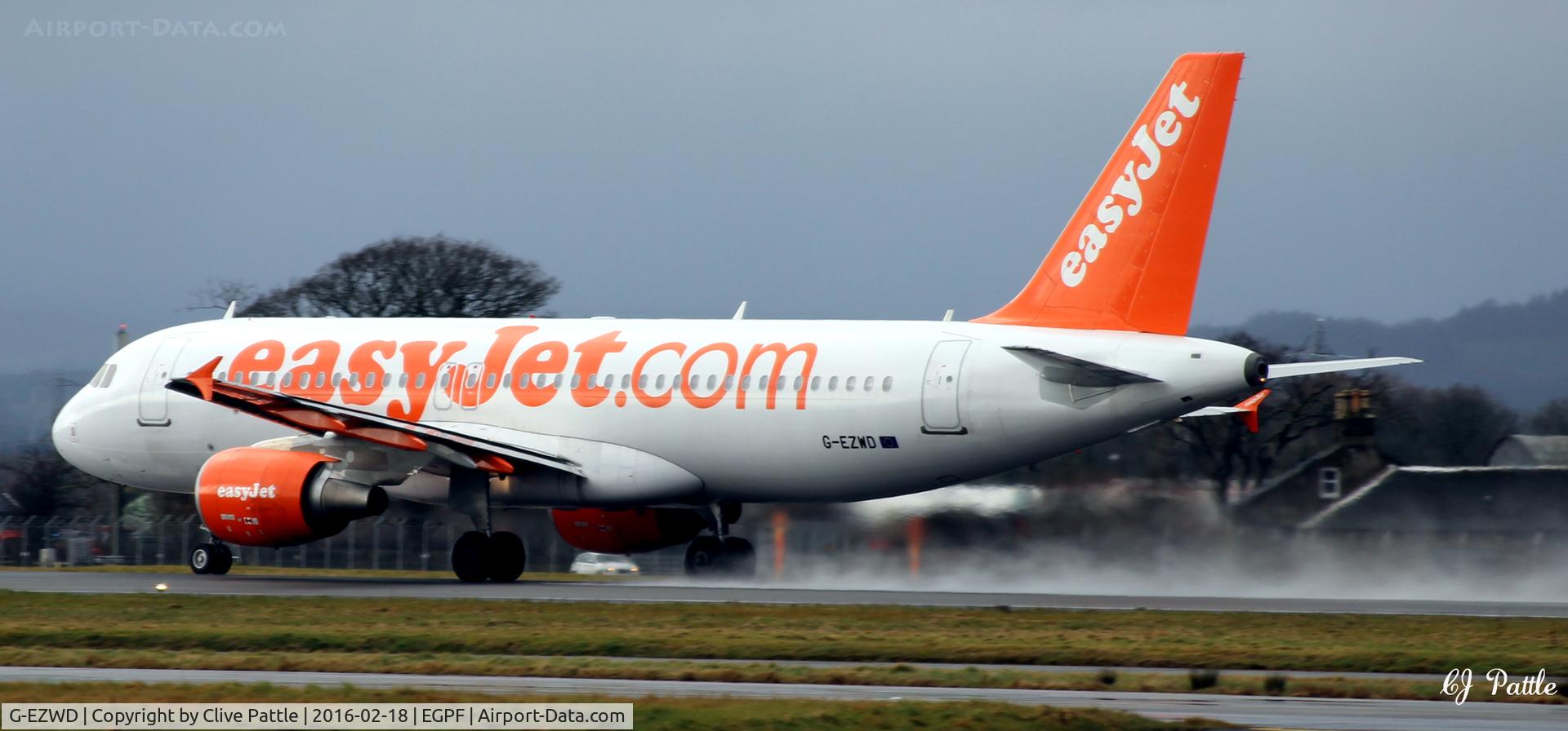 G-EZWD, 2012 Airbus A320-214 C/N 5249, Take off roll at Glasgow EGPF