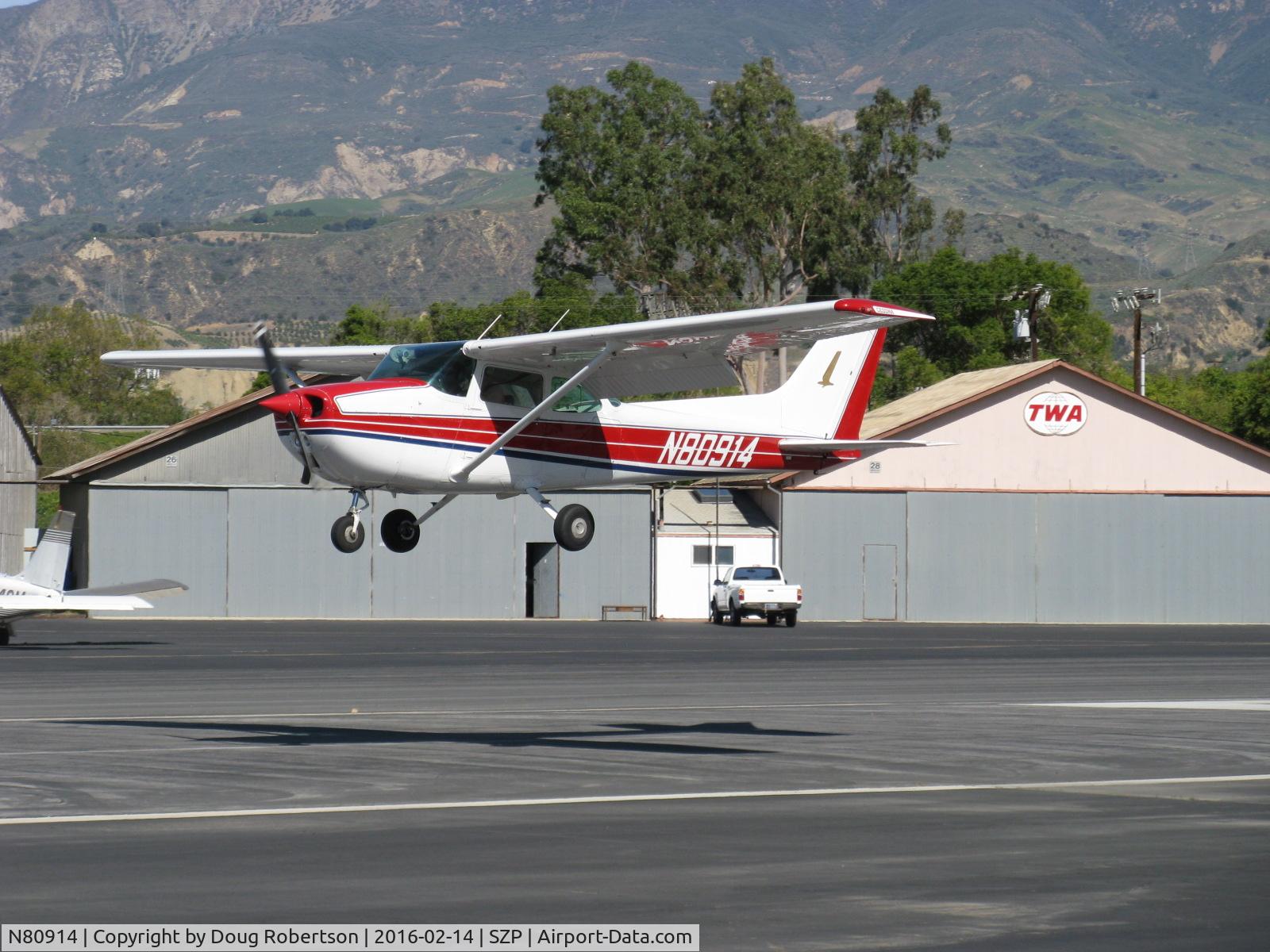 N80914, 1976 Cessna 172M C/N 17266799, 1976 Cessna 172M SKYHAWK, Lycoming O-320-E2D 150 Hp, landing Rwy 22