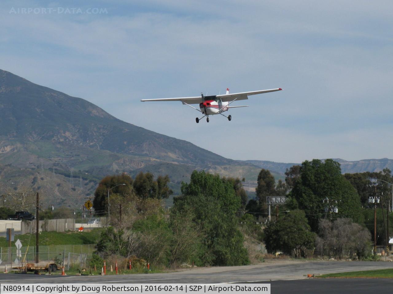 N80914, 1976 Cessna 172M C/N 17266799, 1976 Cessna 172M SKYHAWK, Lycoming O-320-E2D 150 Hp, on final Rwy 22